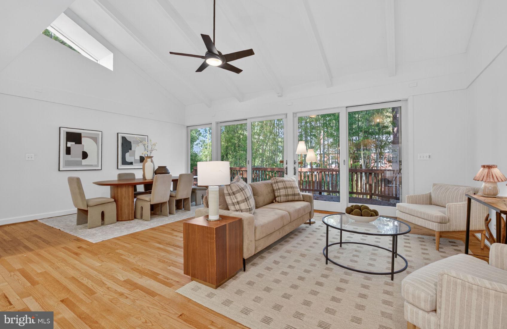 ARLINGTON RIDGE - Residential