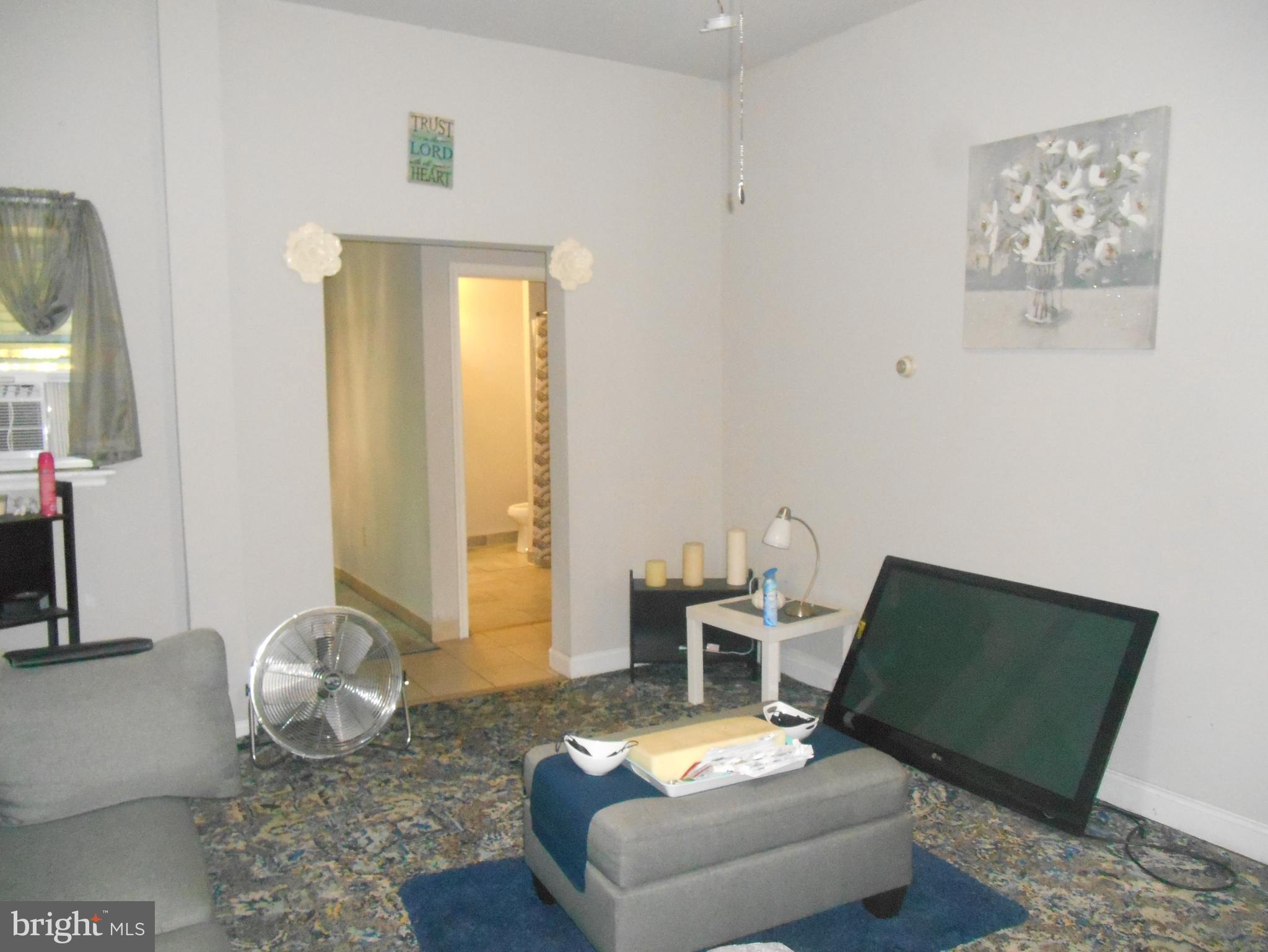 PORT RICHMOND - Residential Income