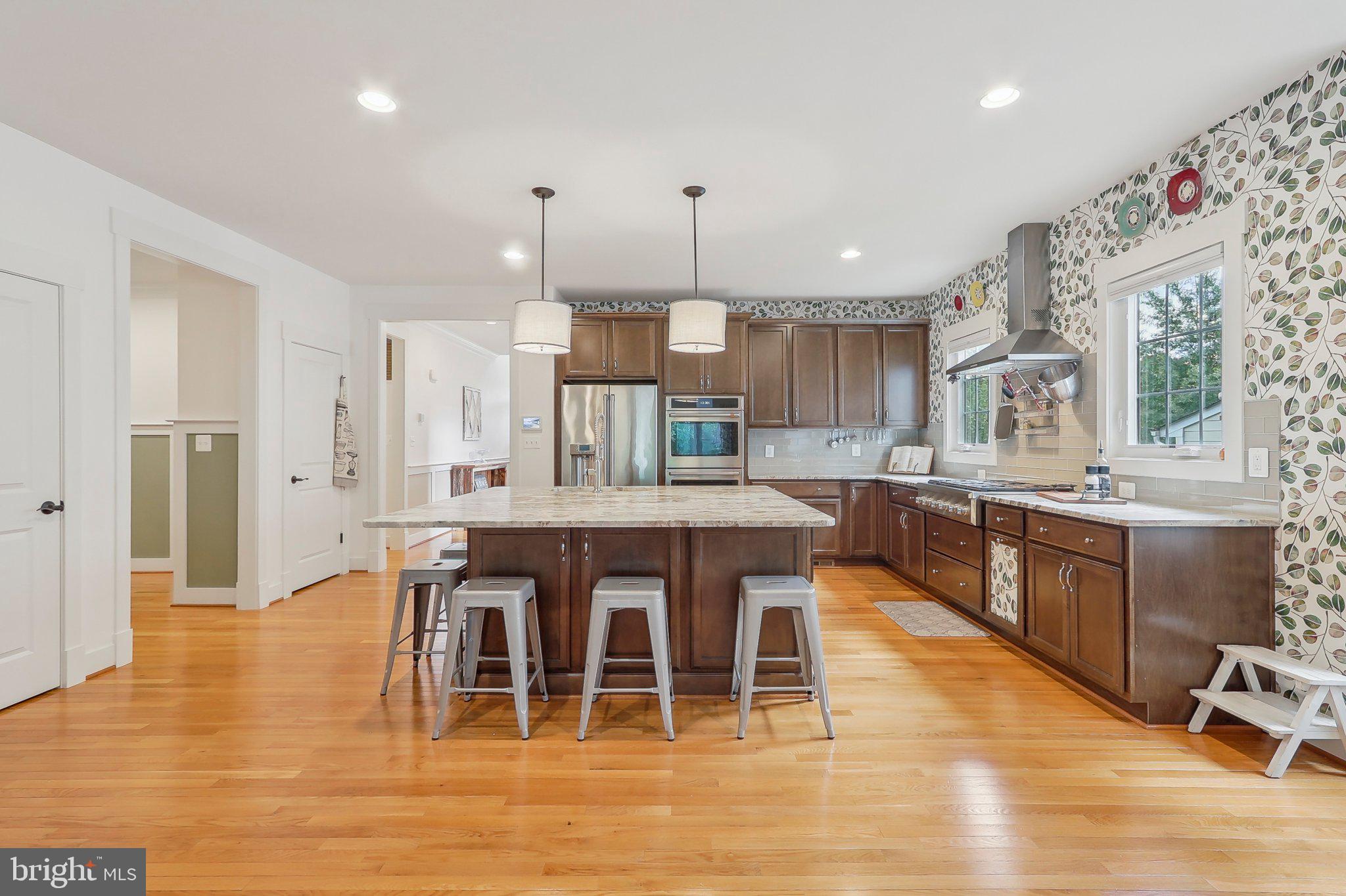 PIMMIT HILLS - Residential