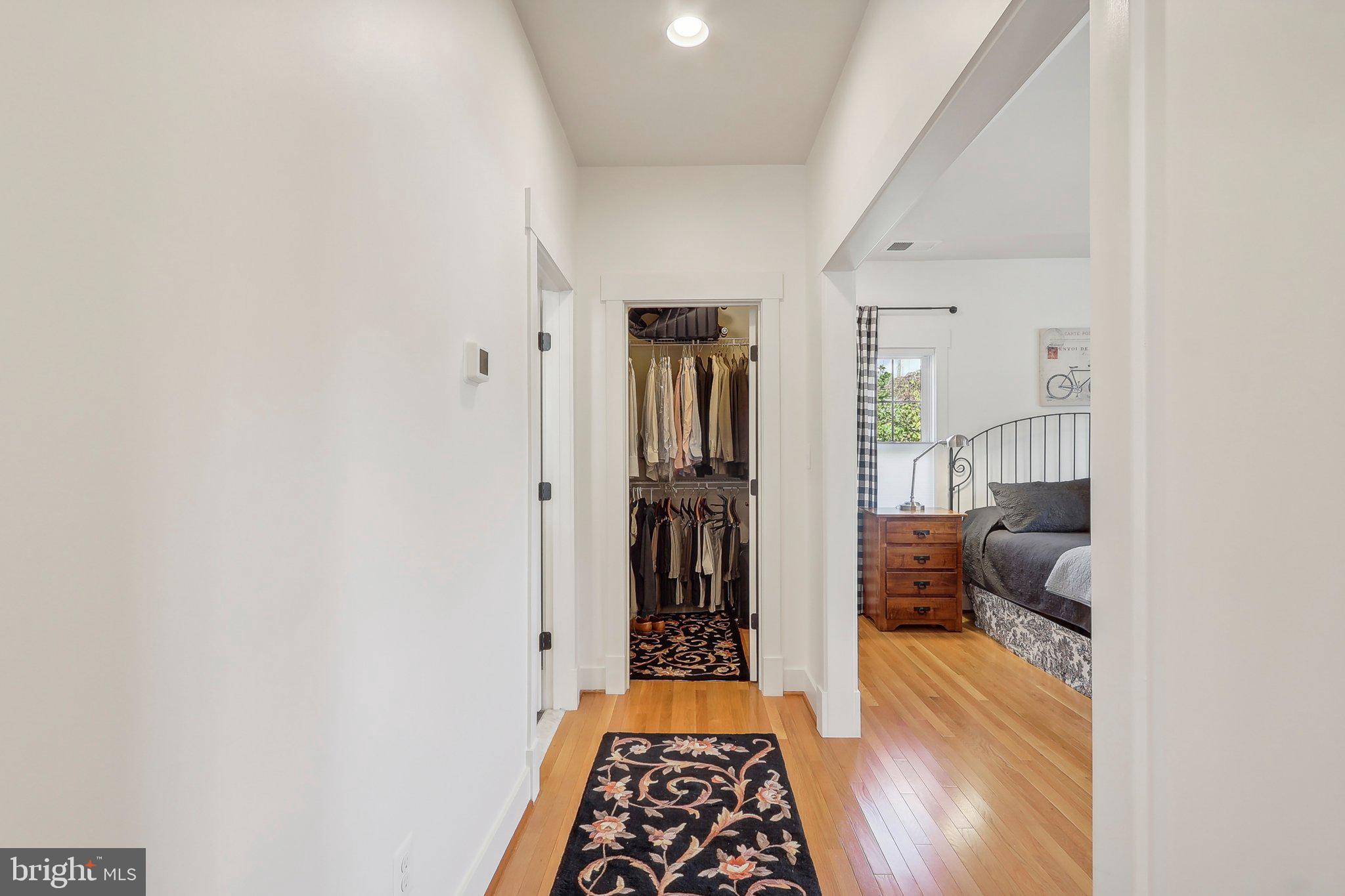 PIMMIT HILLS - Residential