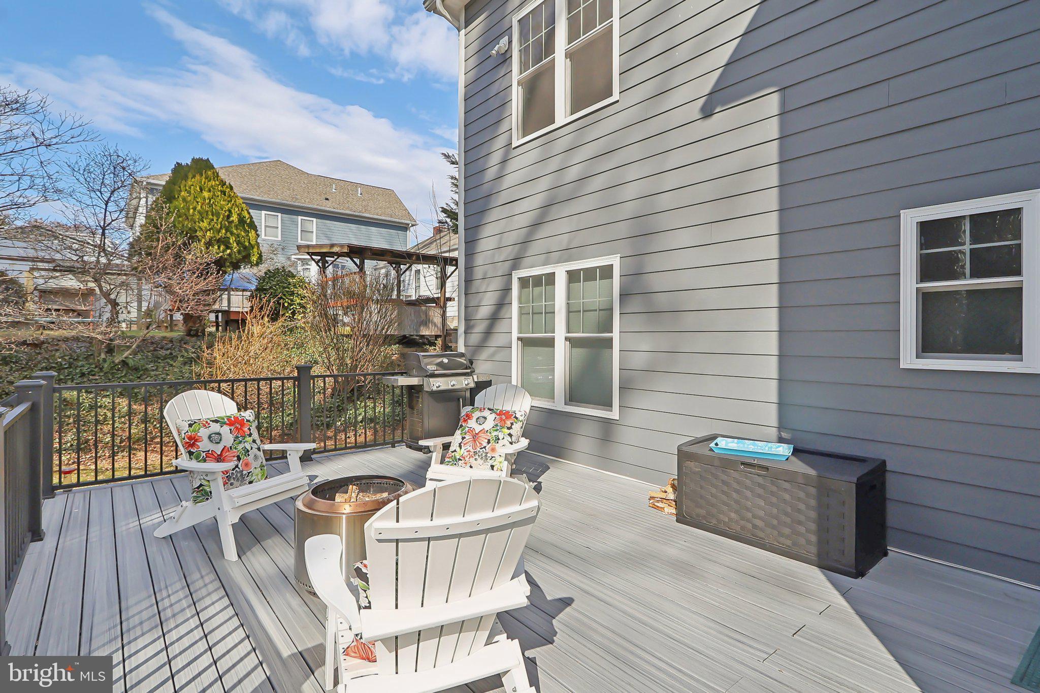 PIMMIT HILLS - Residential