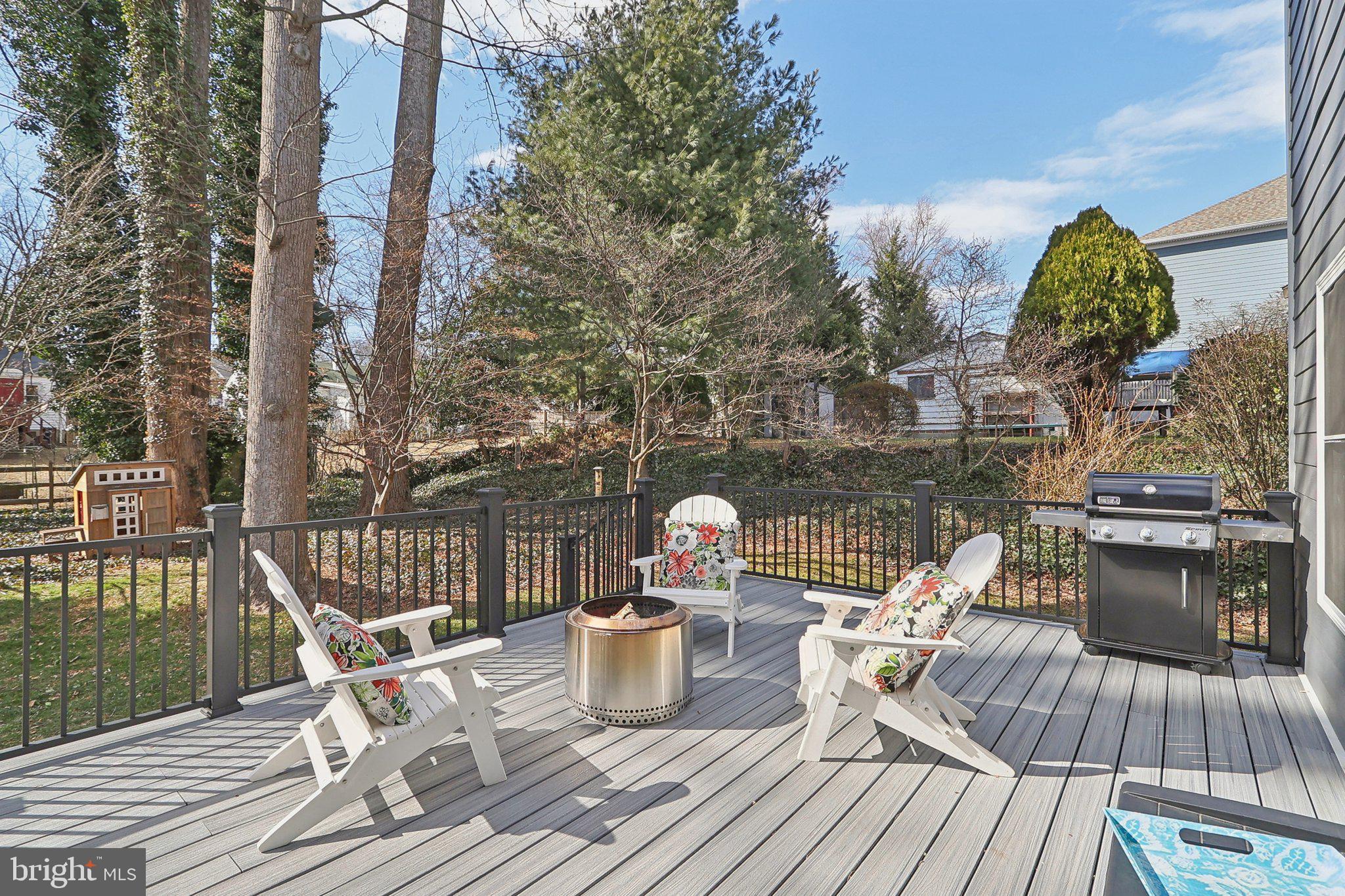 PIMMIT HILLS - Residential