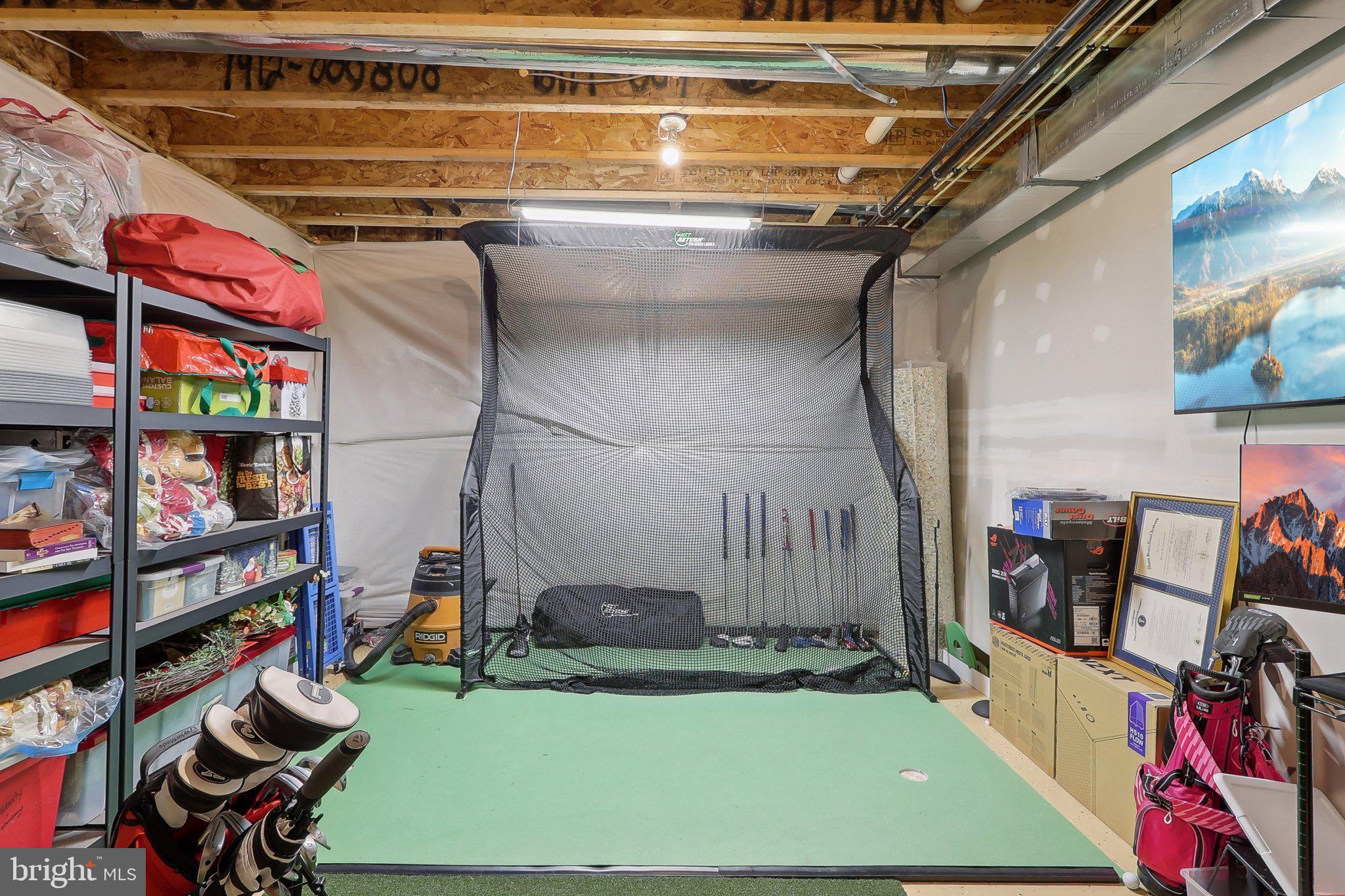 PIMMIT HILLS - Residential