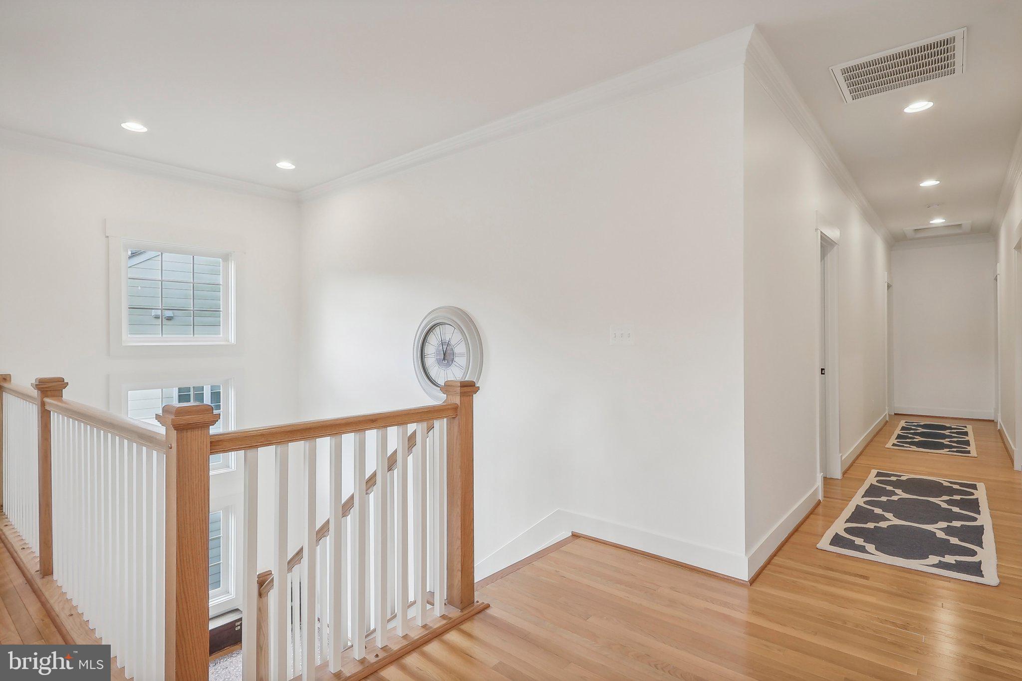 PIMMIT HILLS - Residential