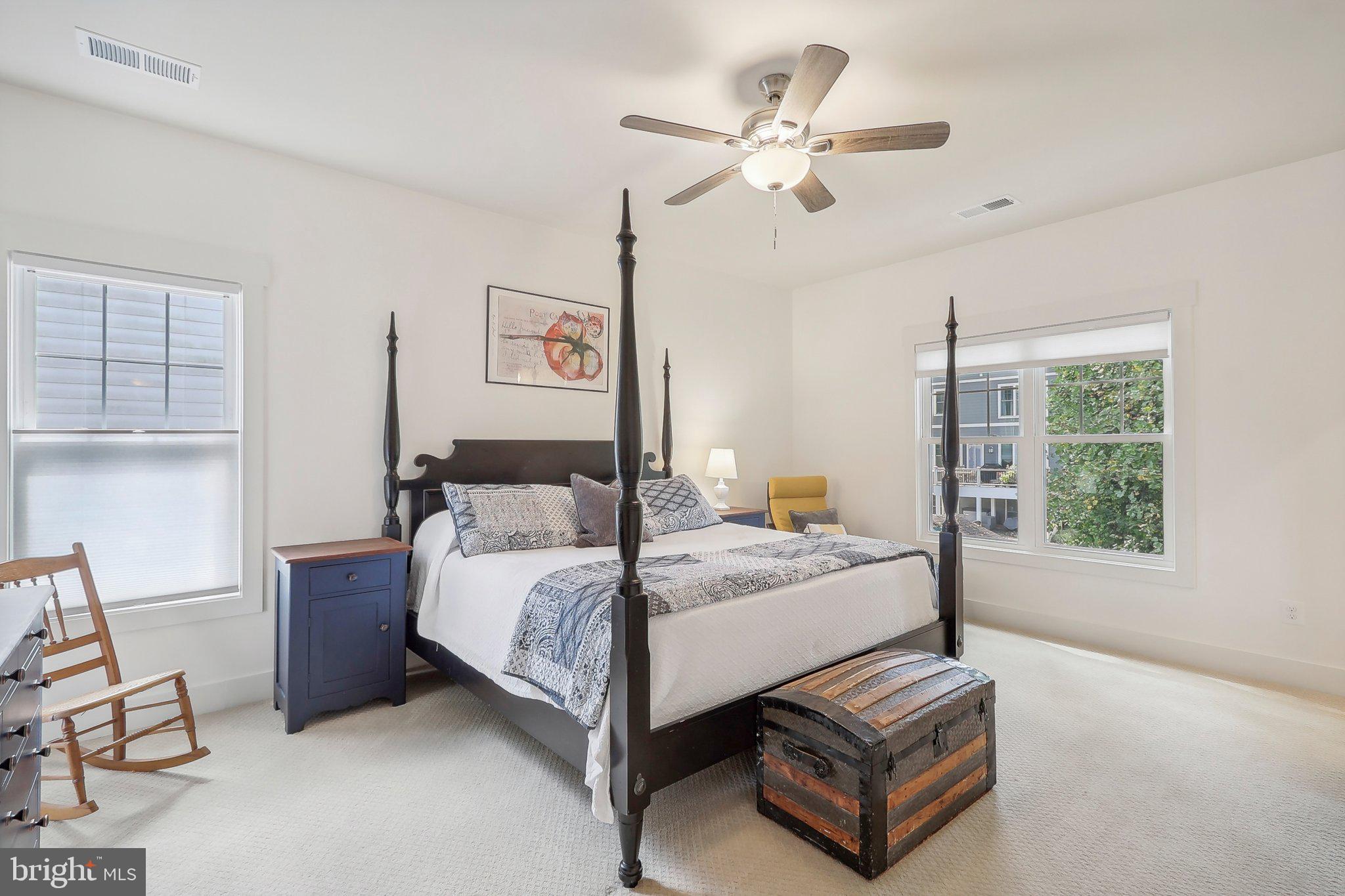 PIMMIT HILLS - Residential