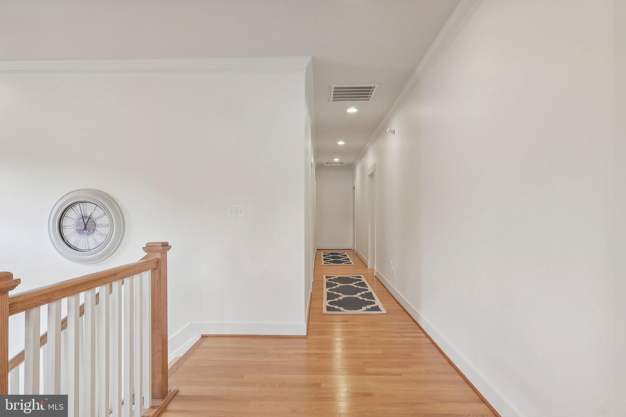 PIMMIT HILLS - Residential