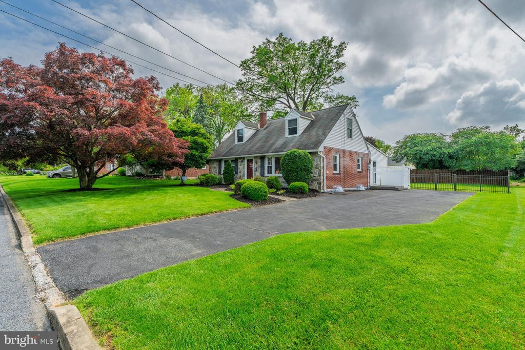 Photo of 6360 Carpenter Street, EAST PETERSBURG, PA 17520 (MLS # PALA2070808)