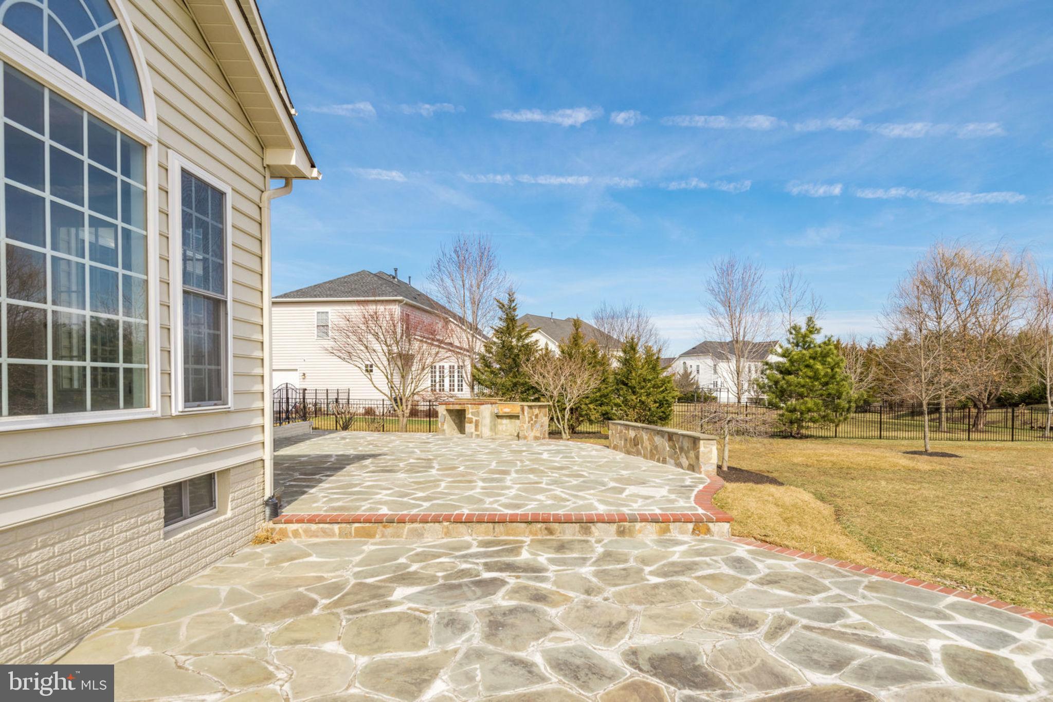 THE VILLAGE OF WAXPOOL - Residential