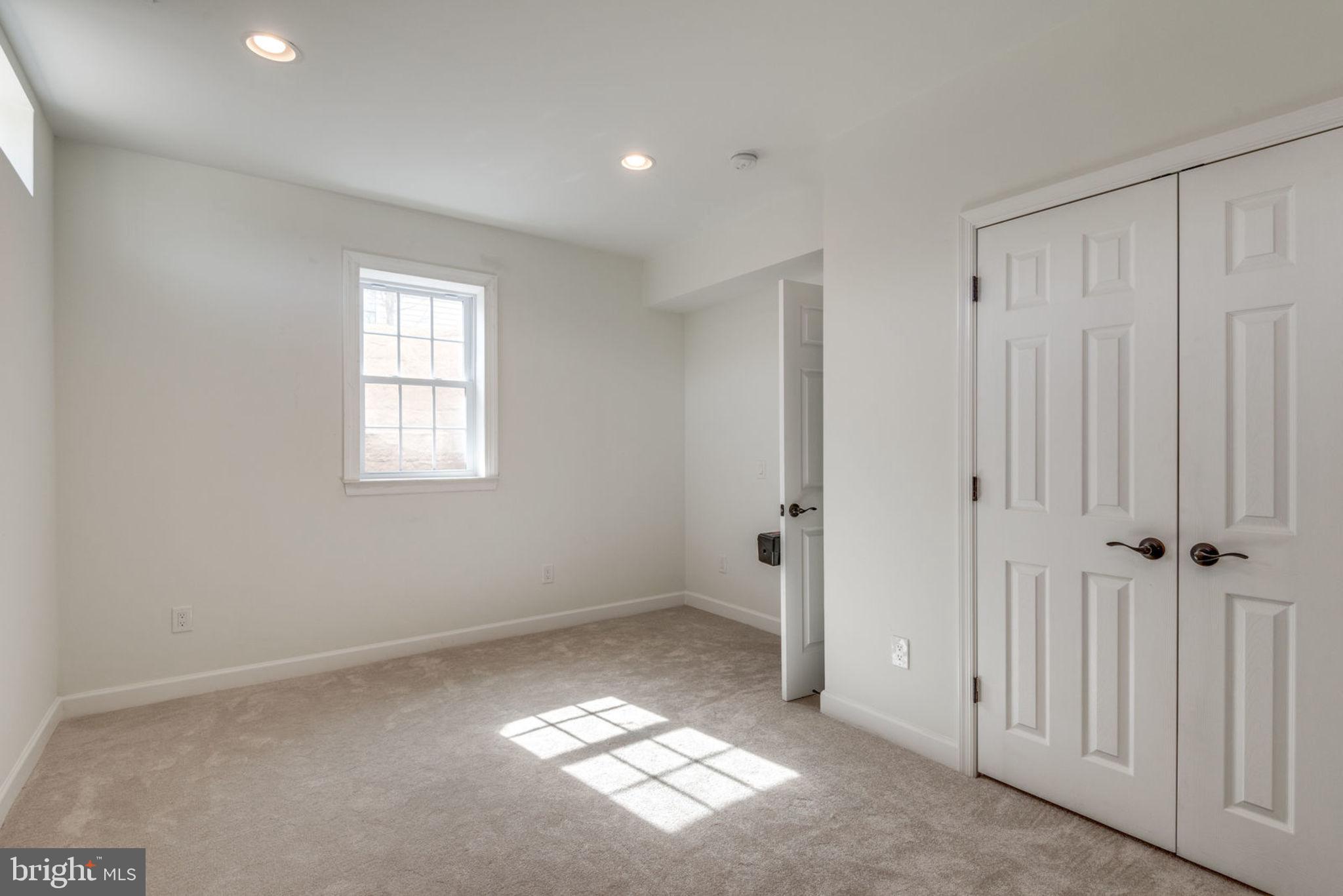 THE VILLAGE OF WAXPOOL - Residential