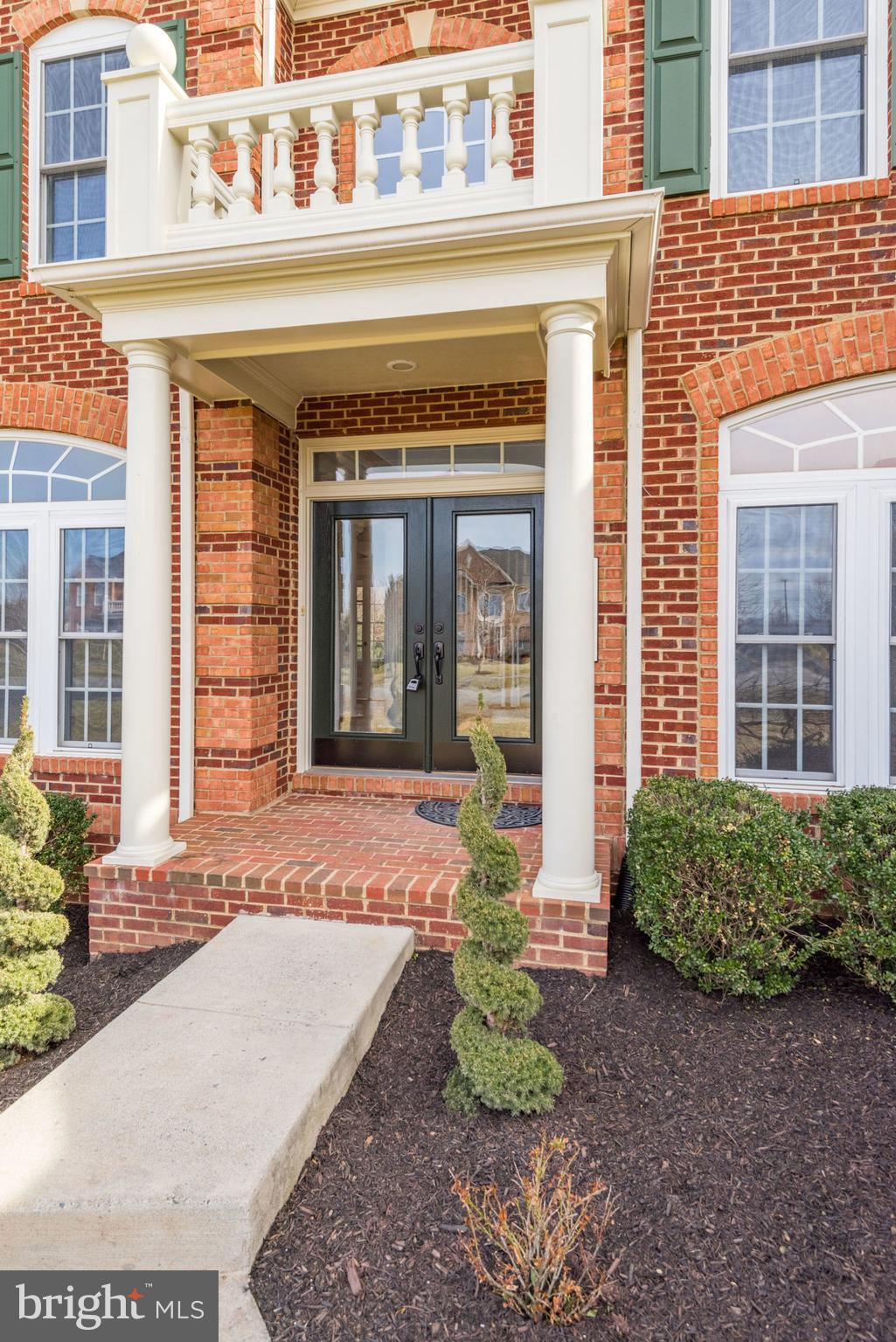 THE VILLAGE OF WAXPOOL - Residential