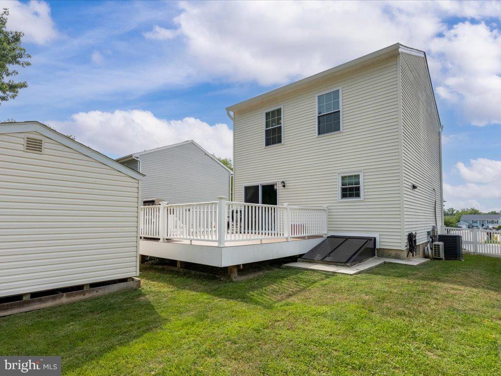 TRIMBLE FIELDS - Residential