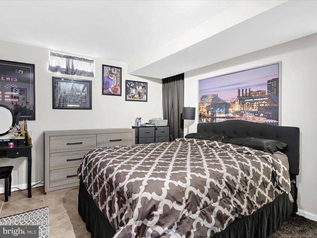 TRIMBLE FIELDS - Residential