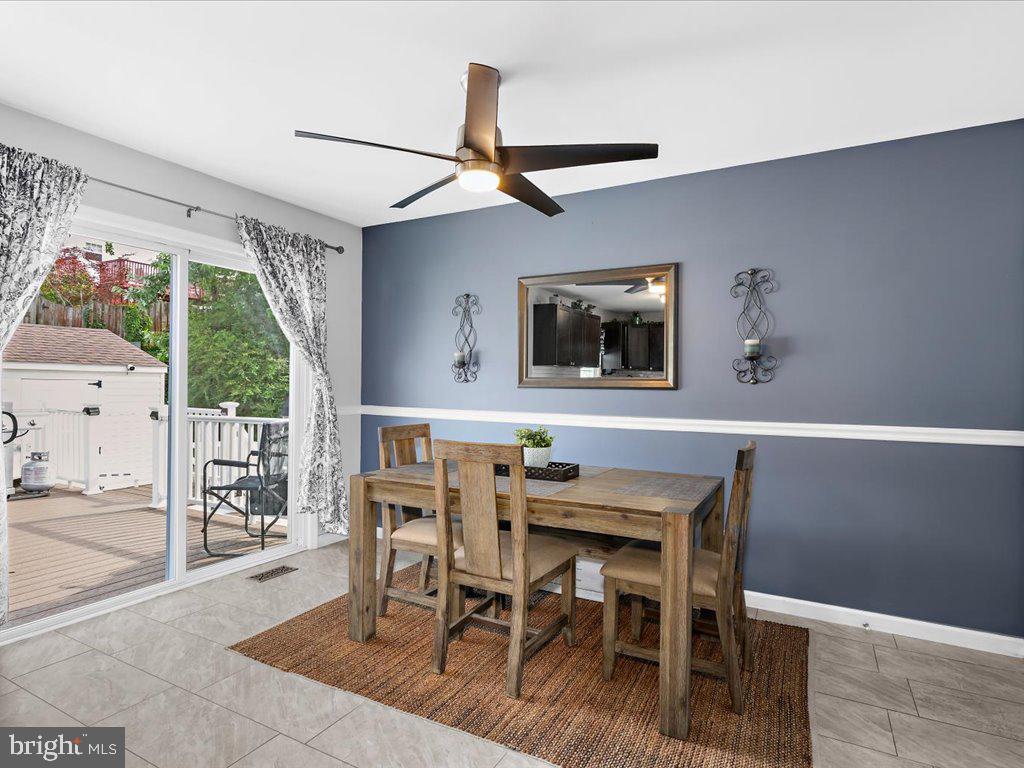 TRIMBLE FIELDS - Residential