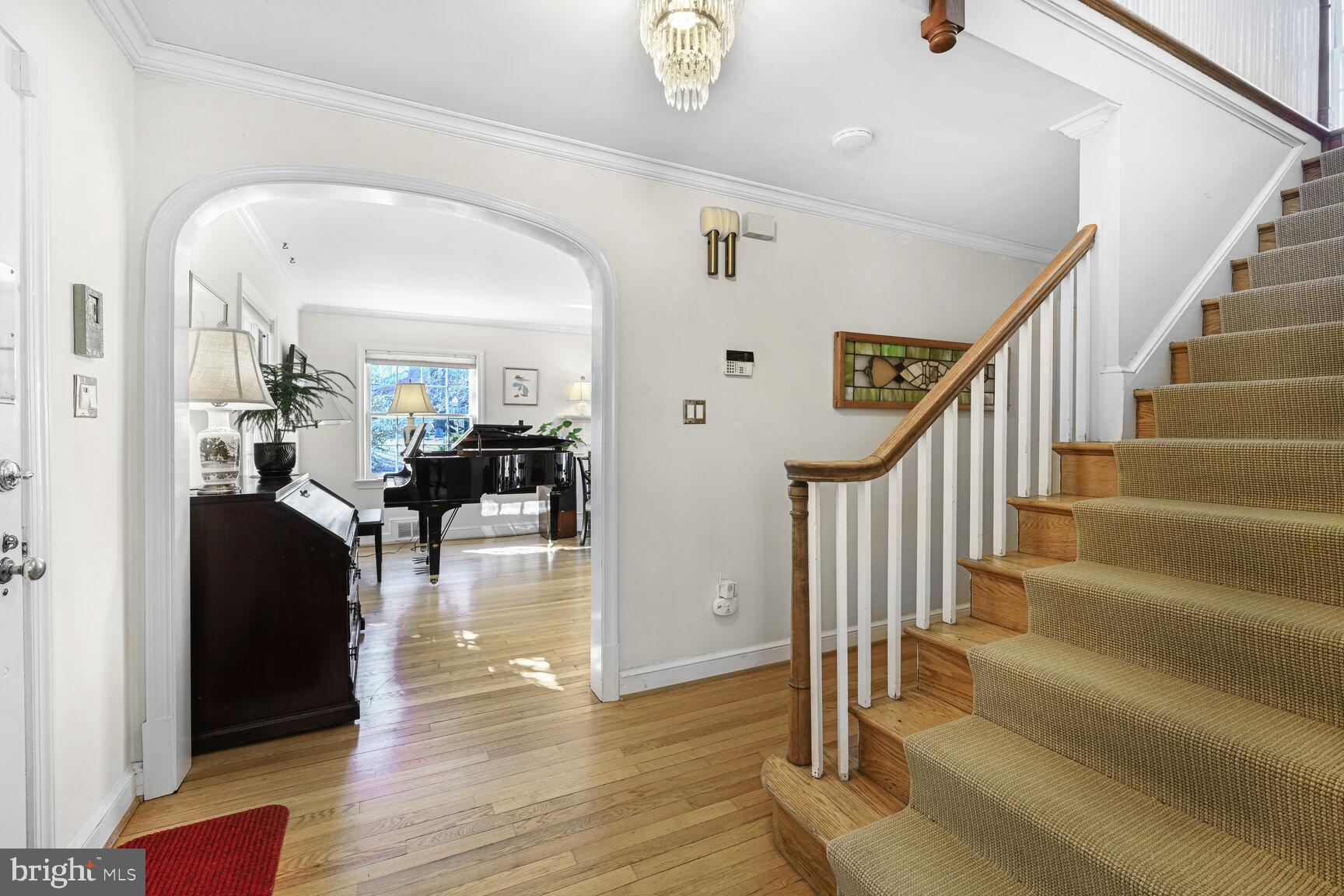 RIDGEWOOD VILLAGE - Residential