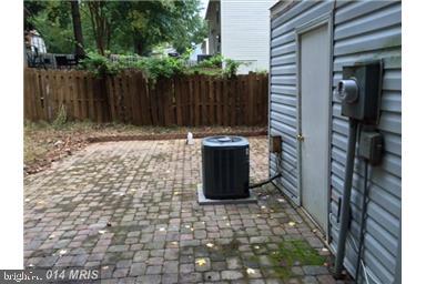 DALE CITY - Residential Lease