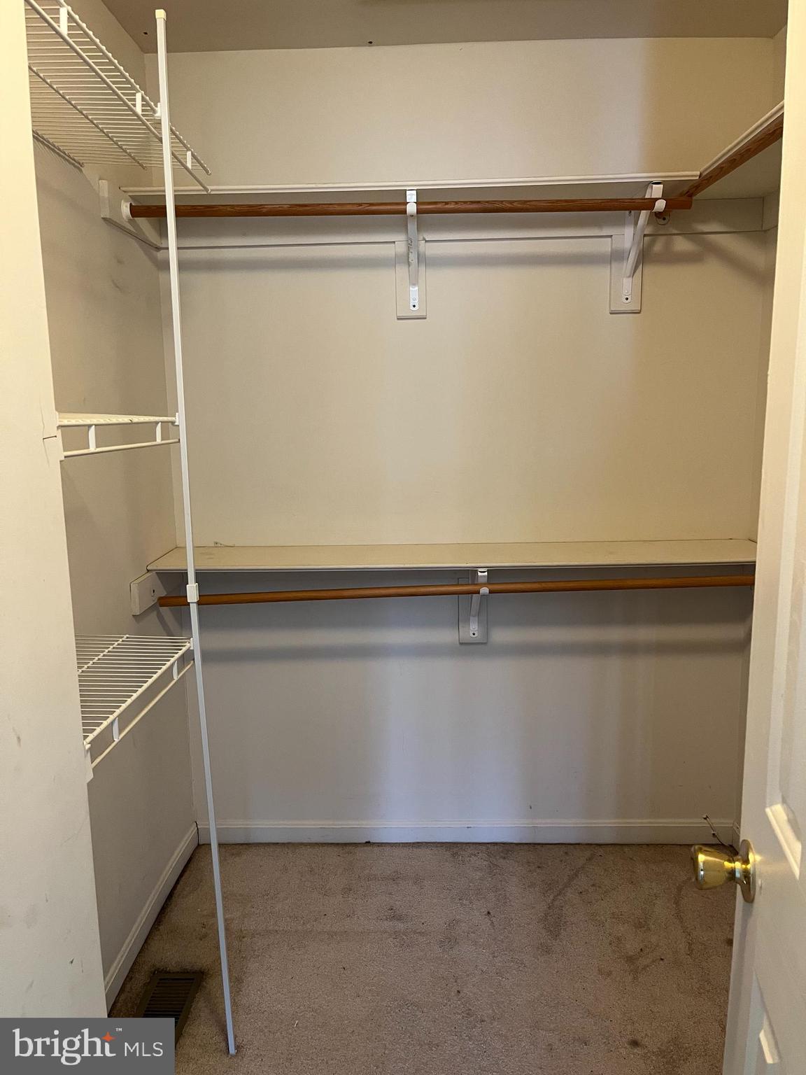 SNOWDEN RIDGE - Residential