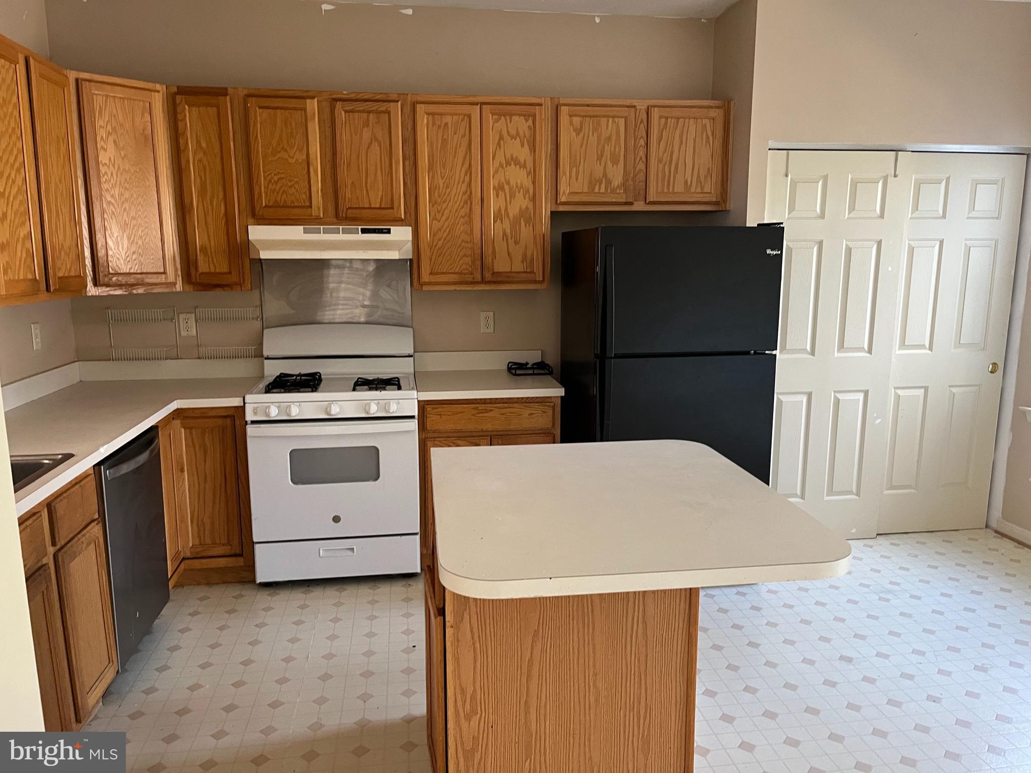 SNOWDEN RIDGE - Residential