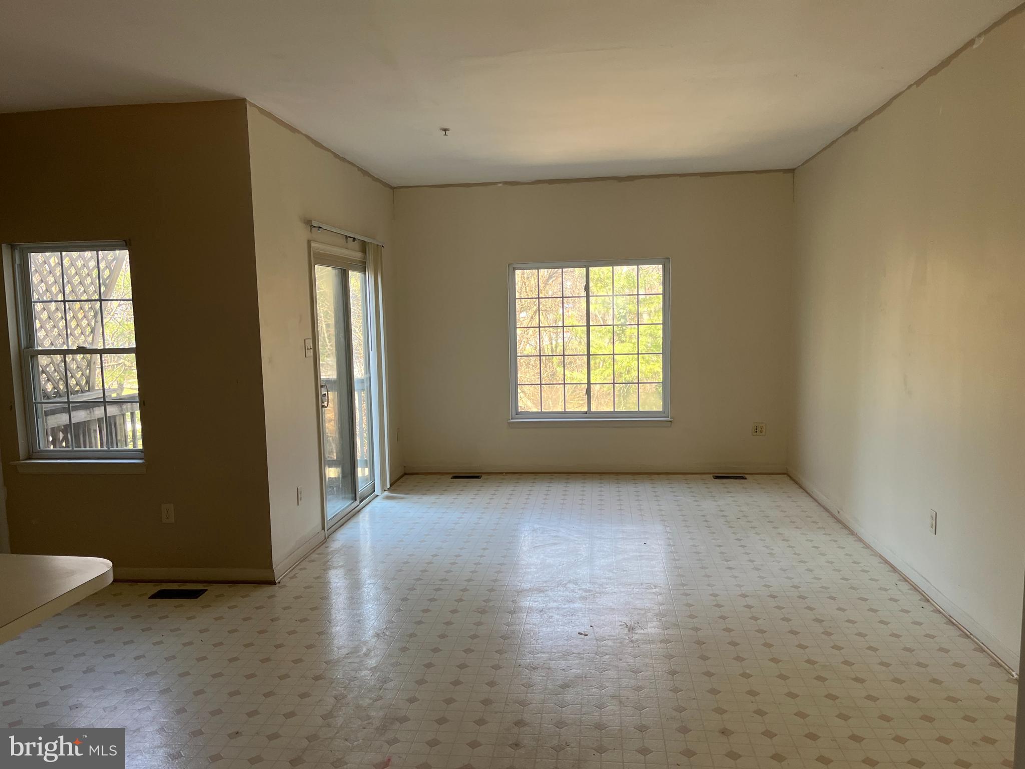 SNOWDEN RIDGE - Residential