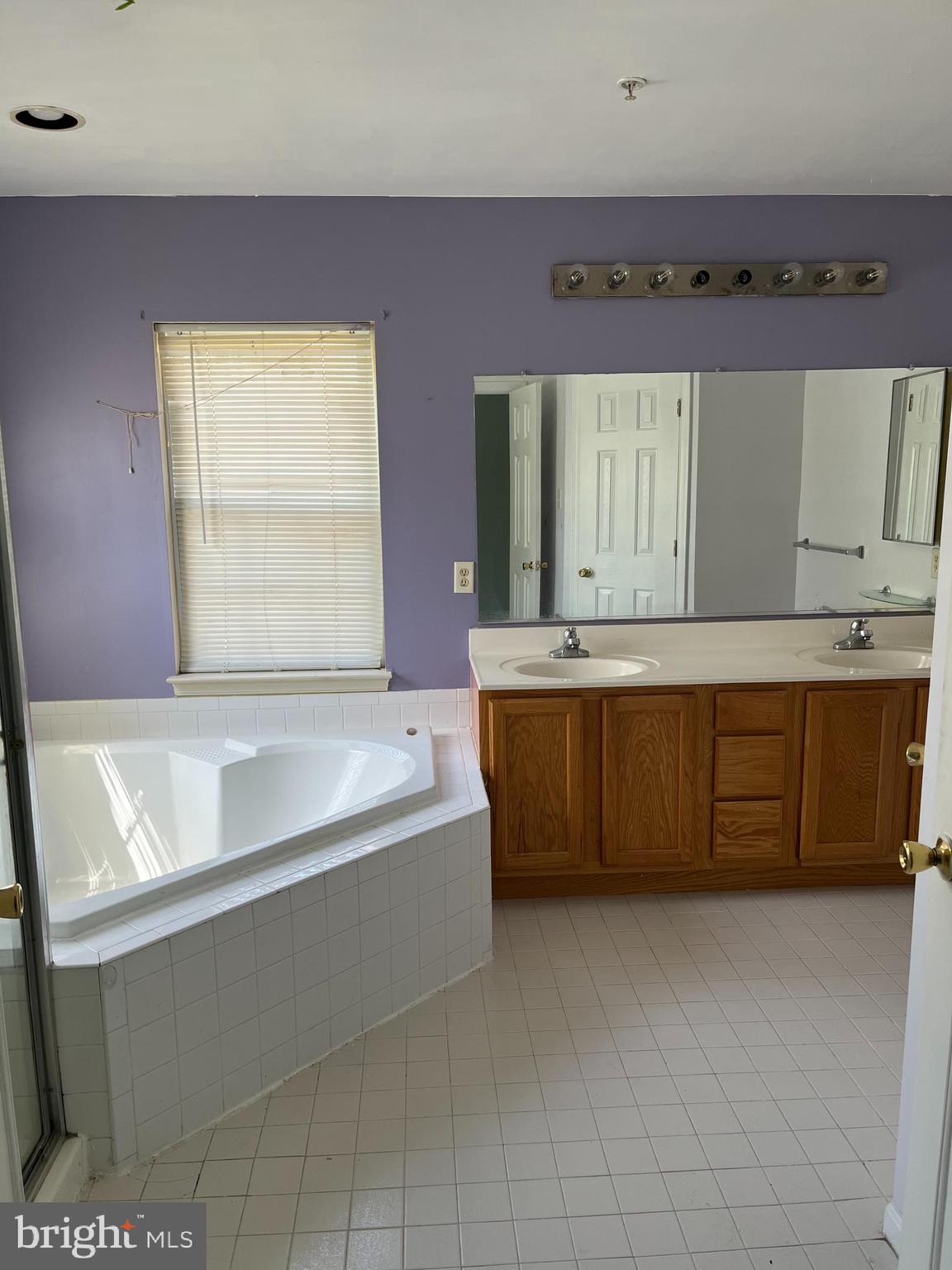 SNOWDEN RIDGE - Residential