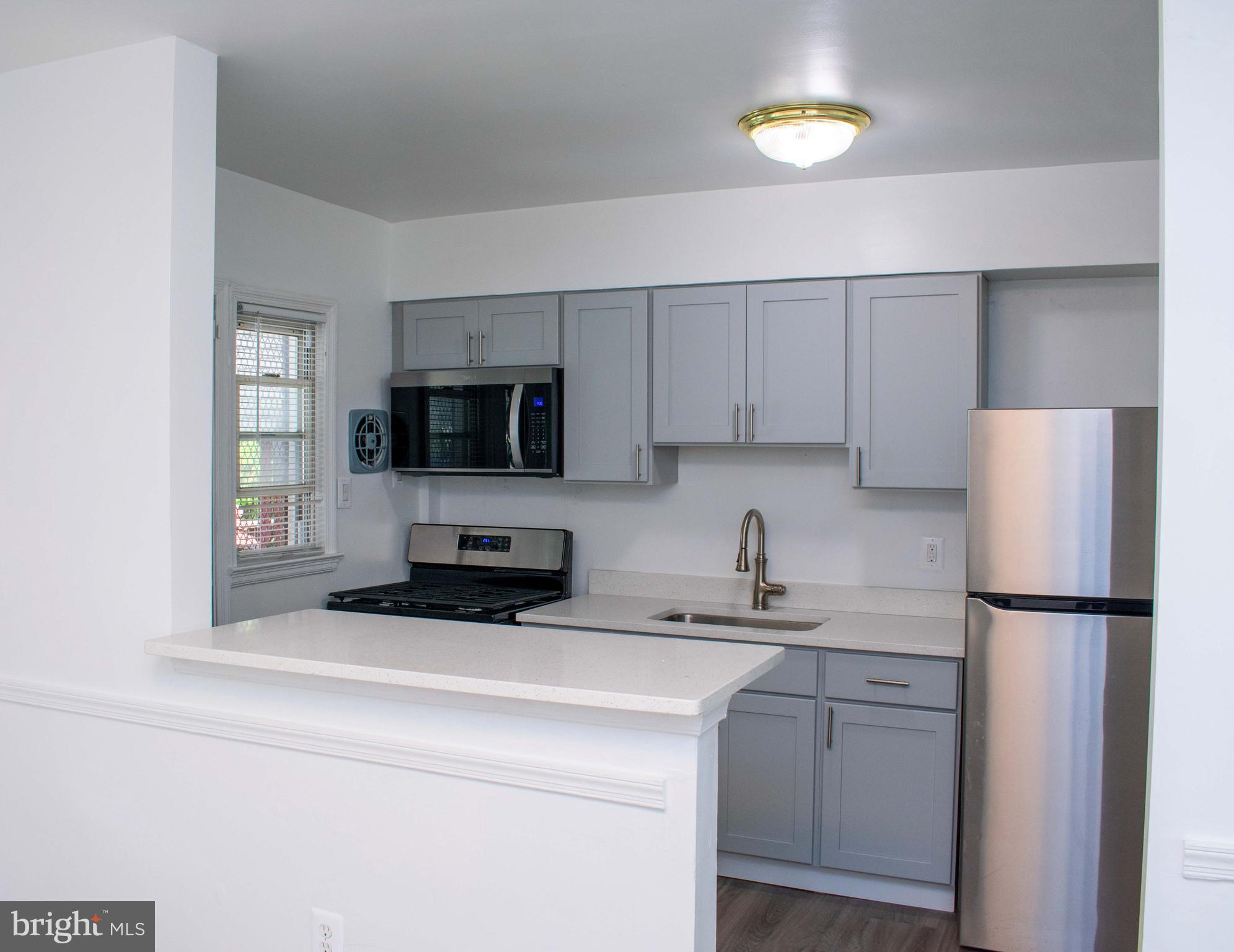 CHINQUAPIN PARK - Residential Lease