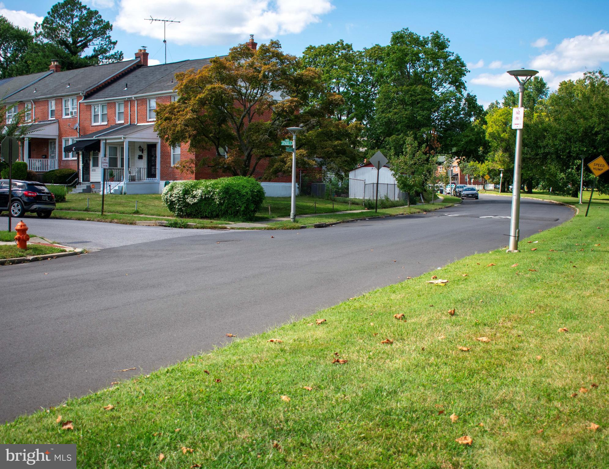 CHINQUAPIN PARK - Residential Lease
