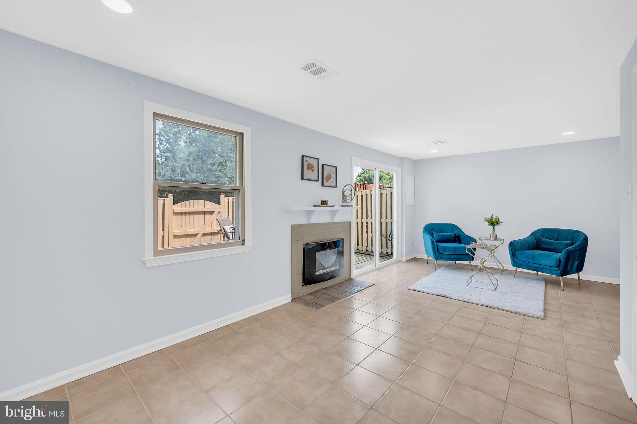 COVINGTON - Residential