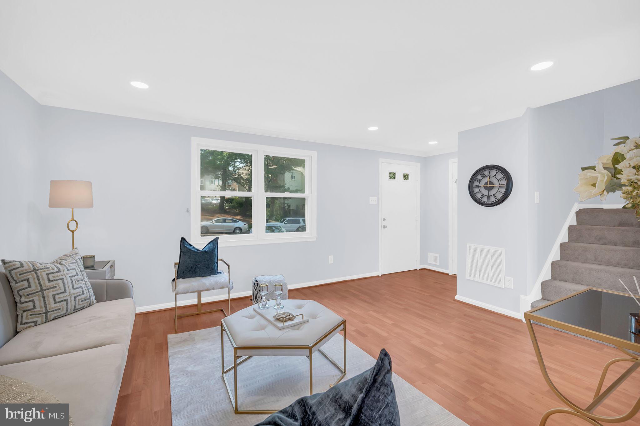 COVINGTON - Residential