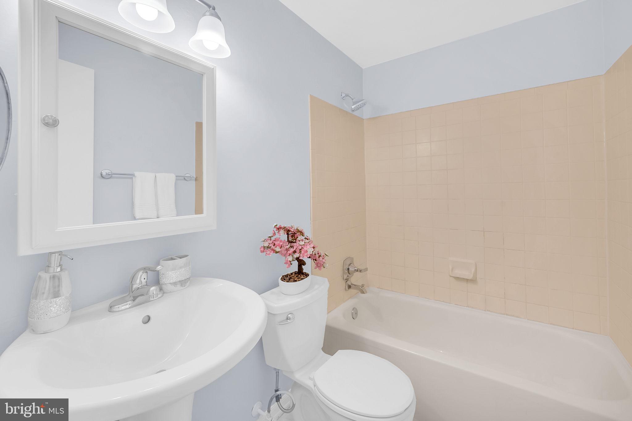 COVINGTON - Residential