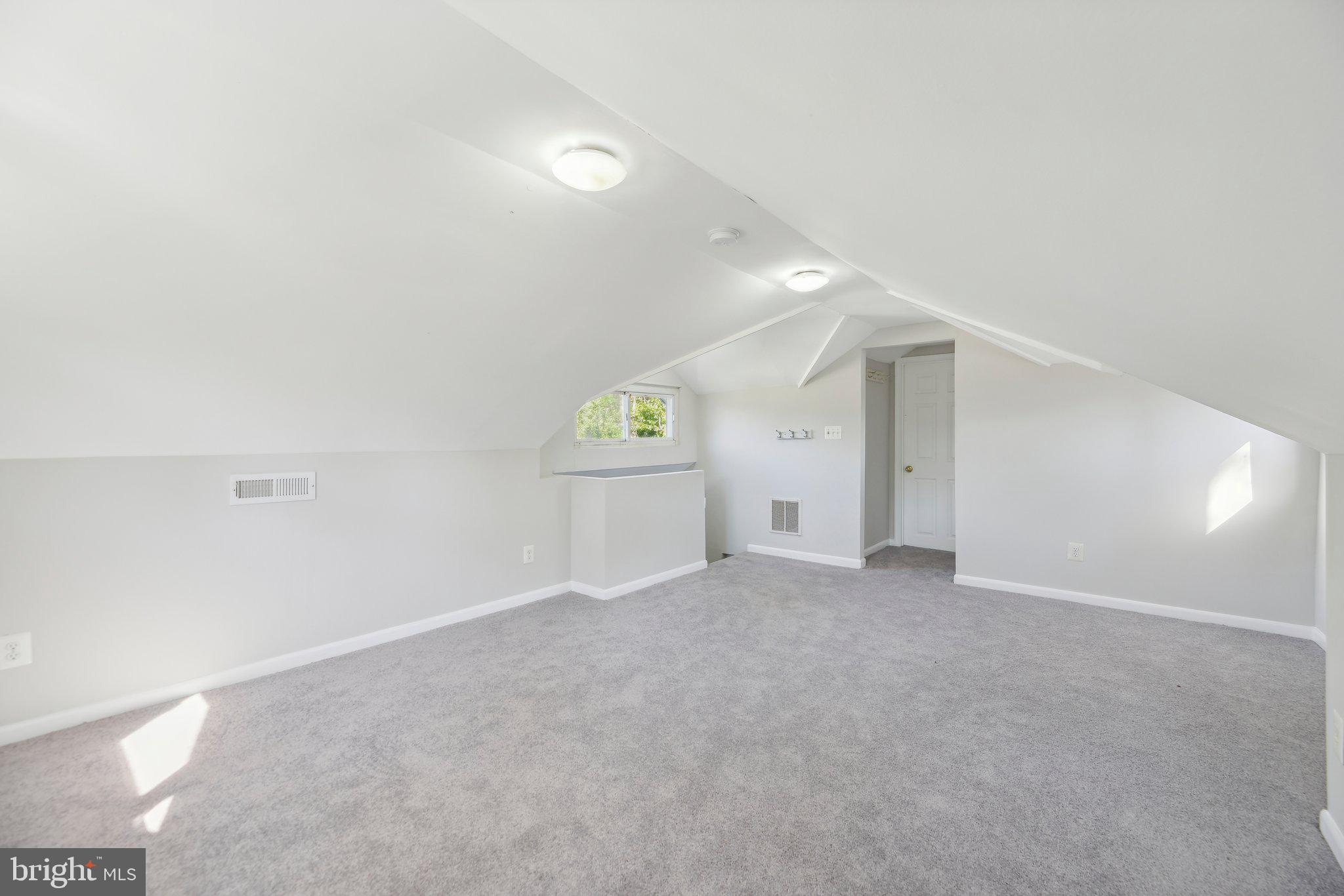 BERWYN - Residential