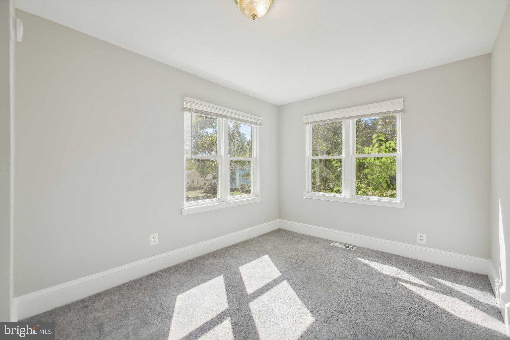 BERWYN - Residential