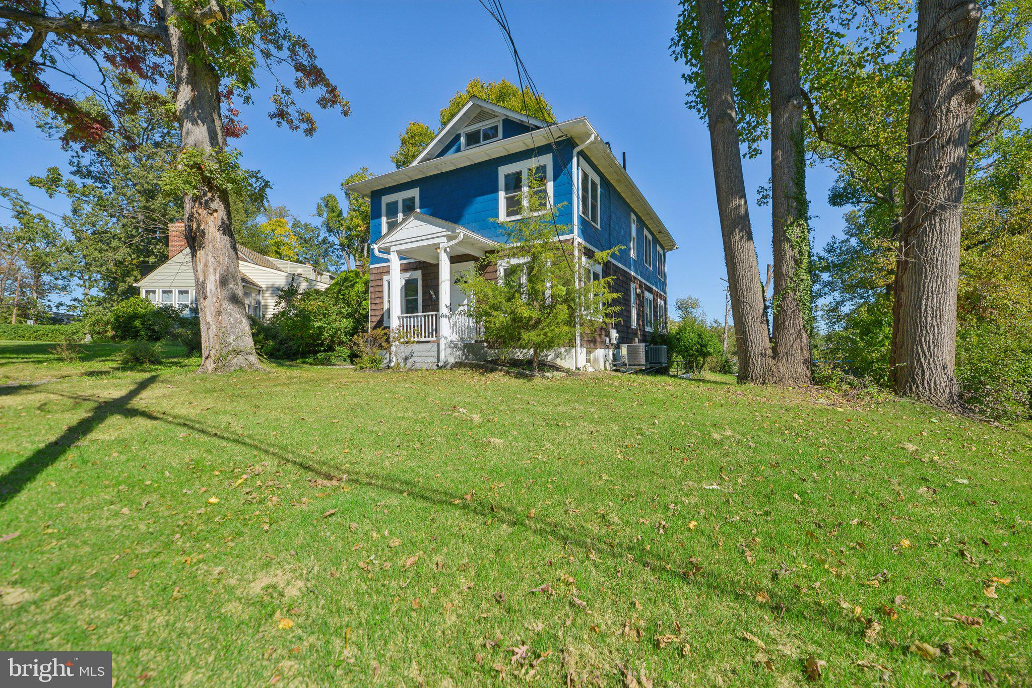 BERWYN - Residential