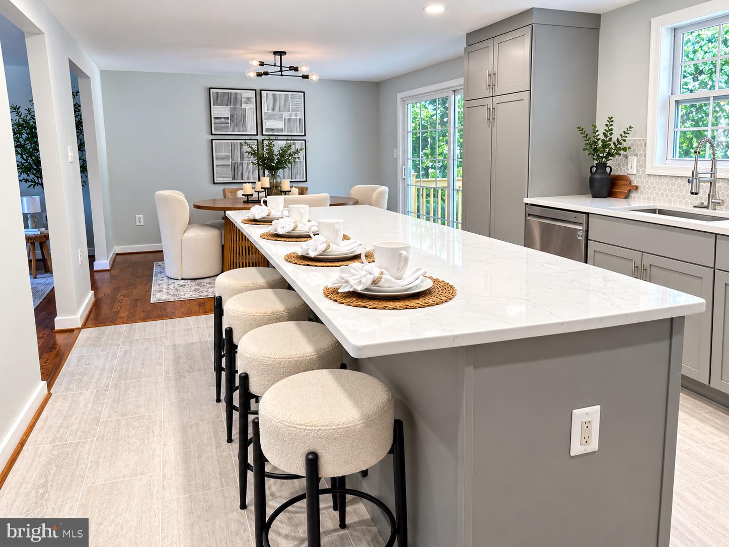 2283 DOSINIA COURT