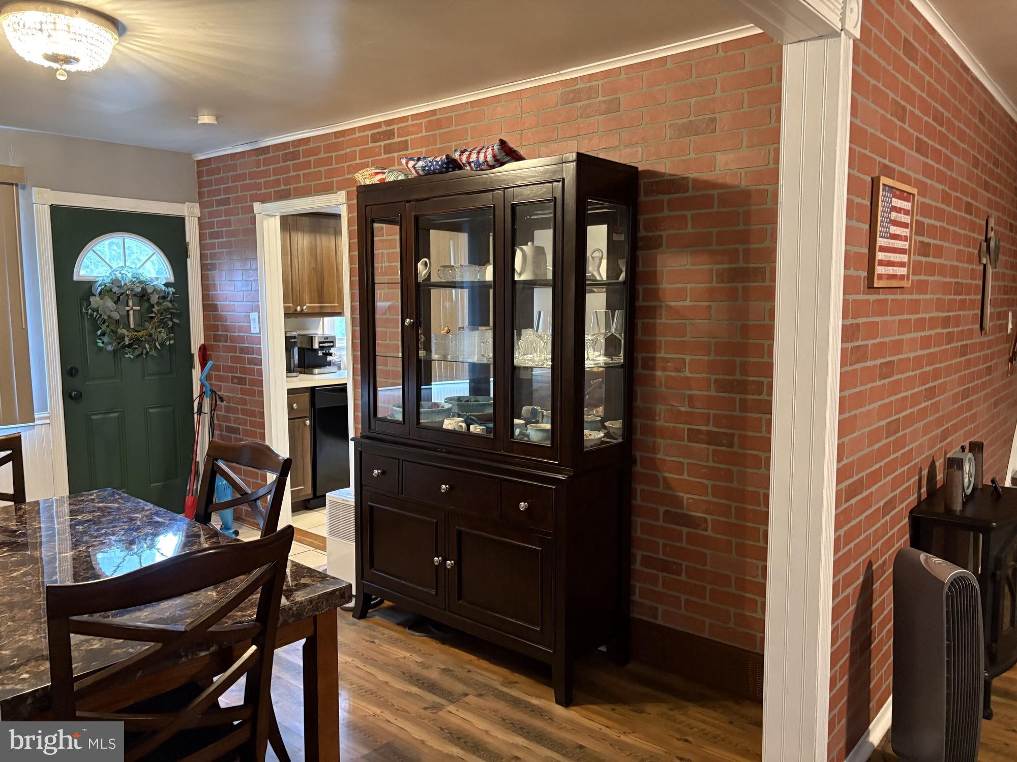 WILLOW FARMS - Residential