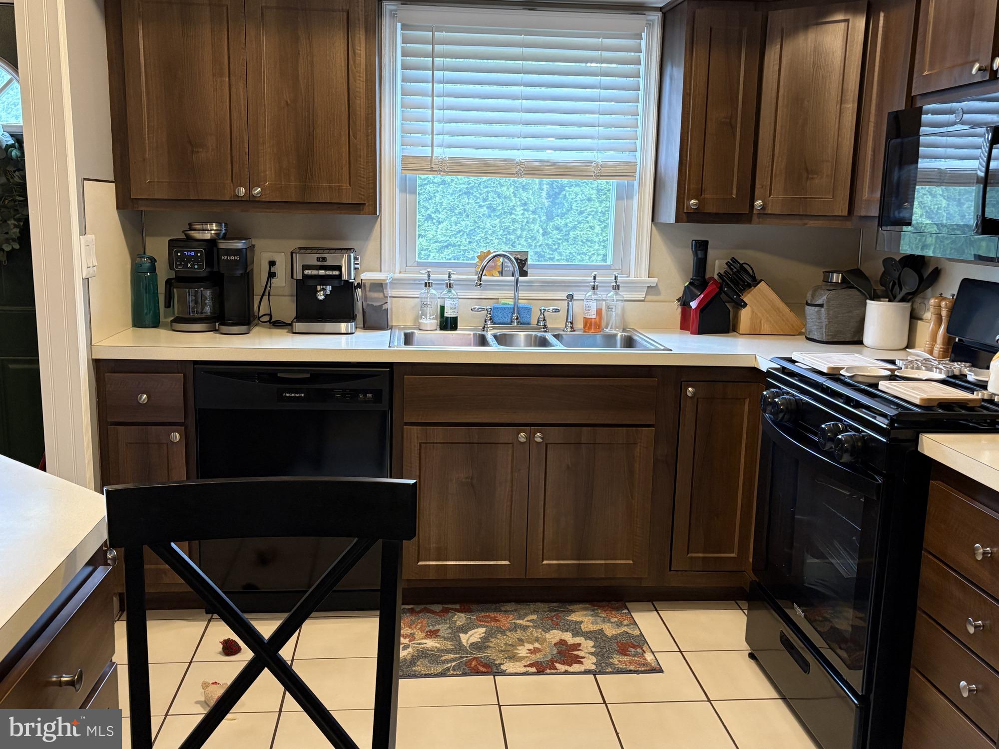 WILLOW FARMS - Residential