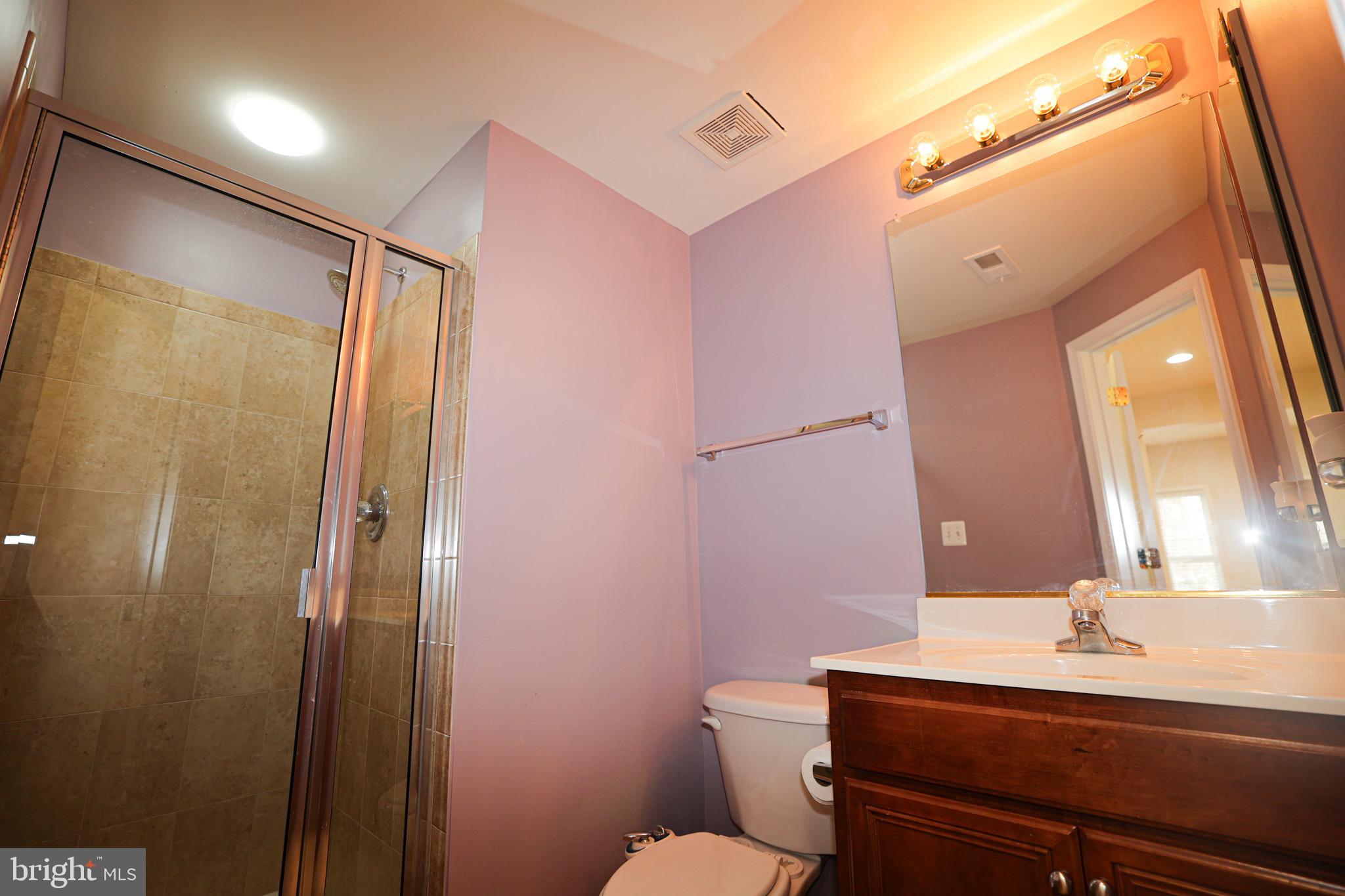 BROADLANDS SOUTH - Residential Lease