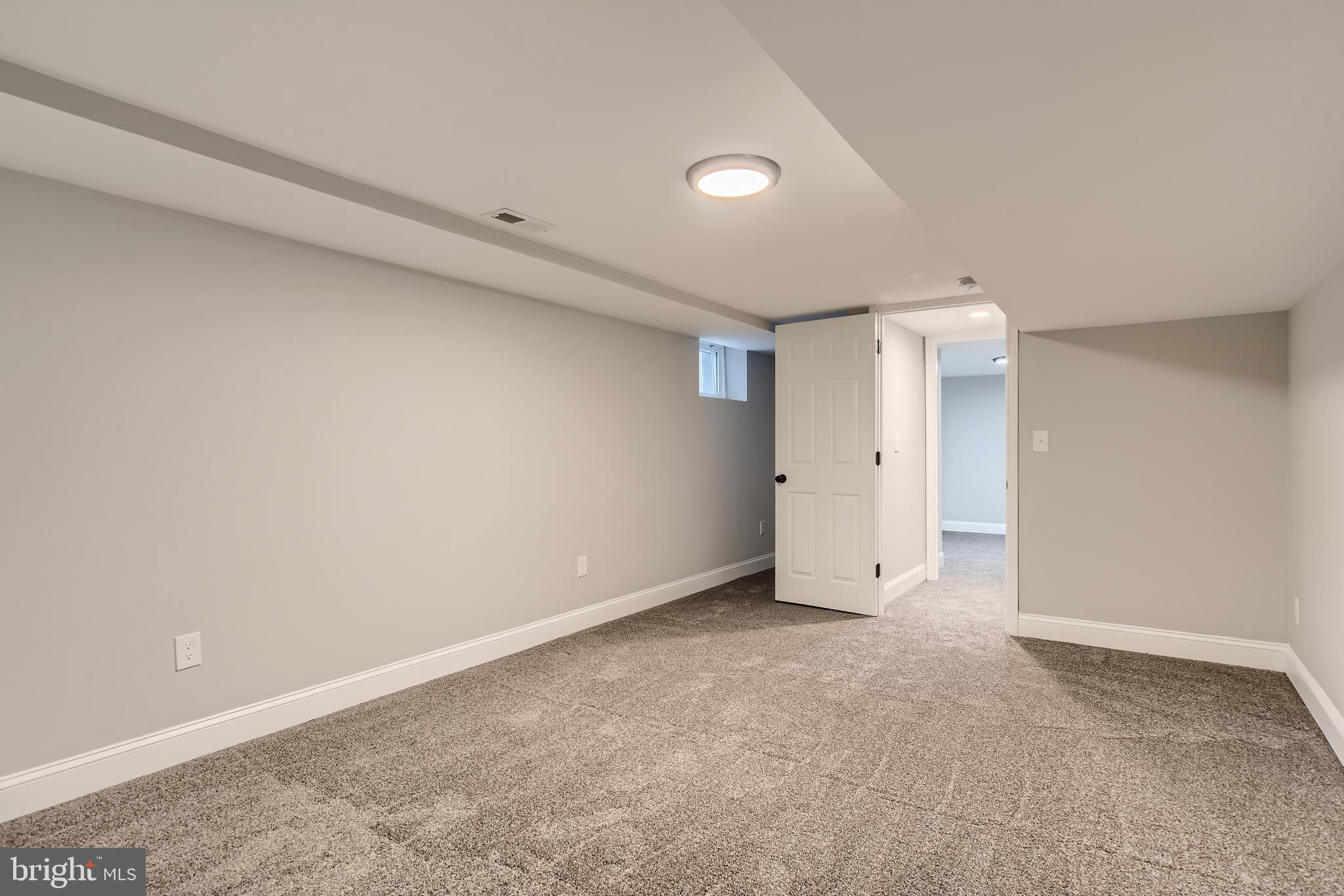 LUTHERVILLE - Residential