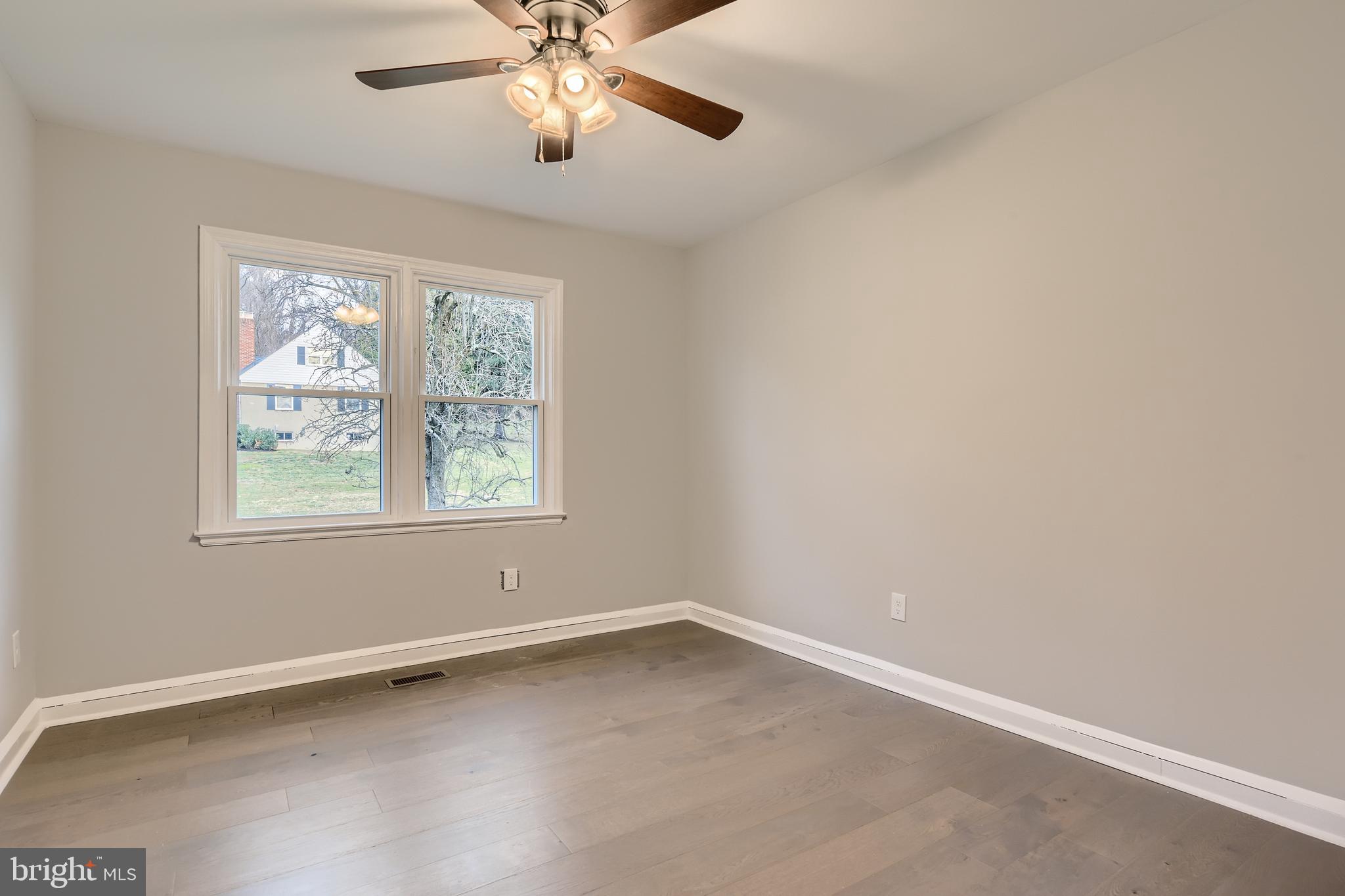 LUTHERVILLE - Residential