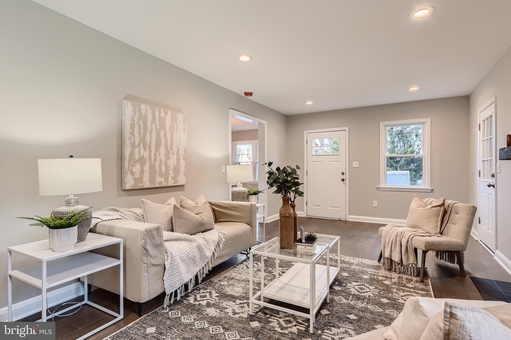 LUTHERVILLE - Residential