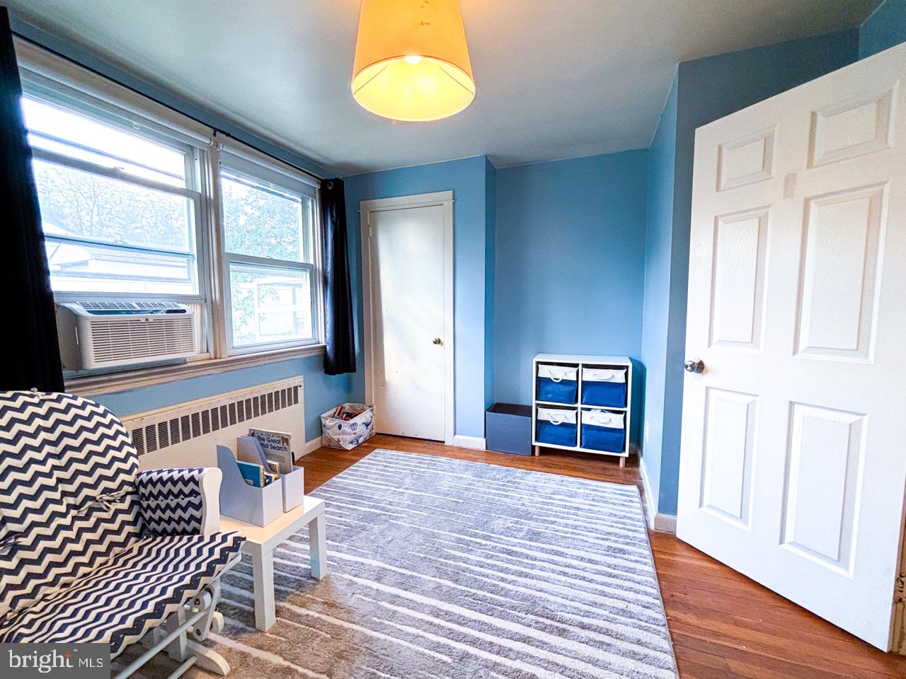 SHADY GROVE MANOR - Residential