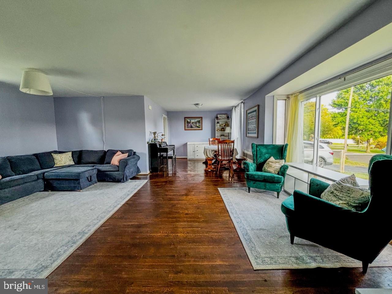 3 TAYLOR ROAD