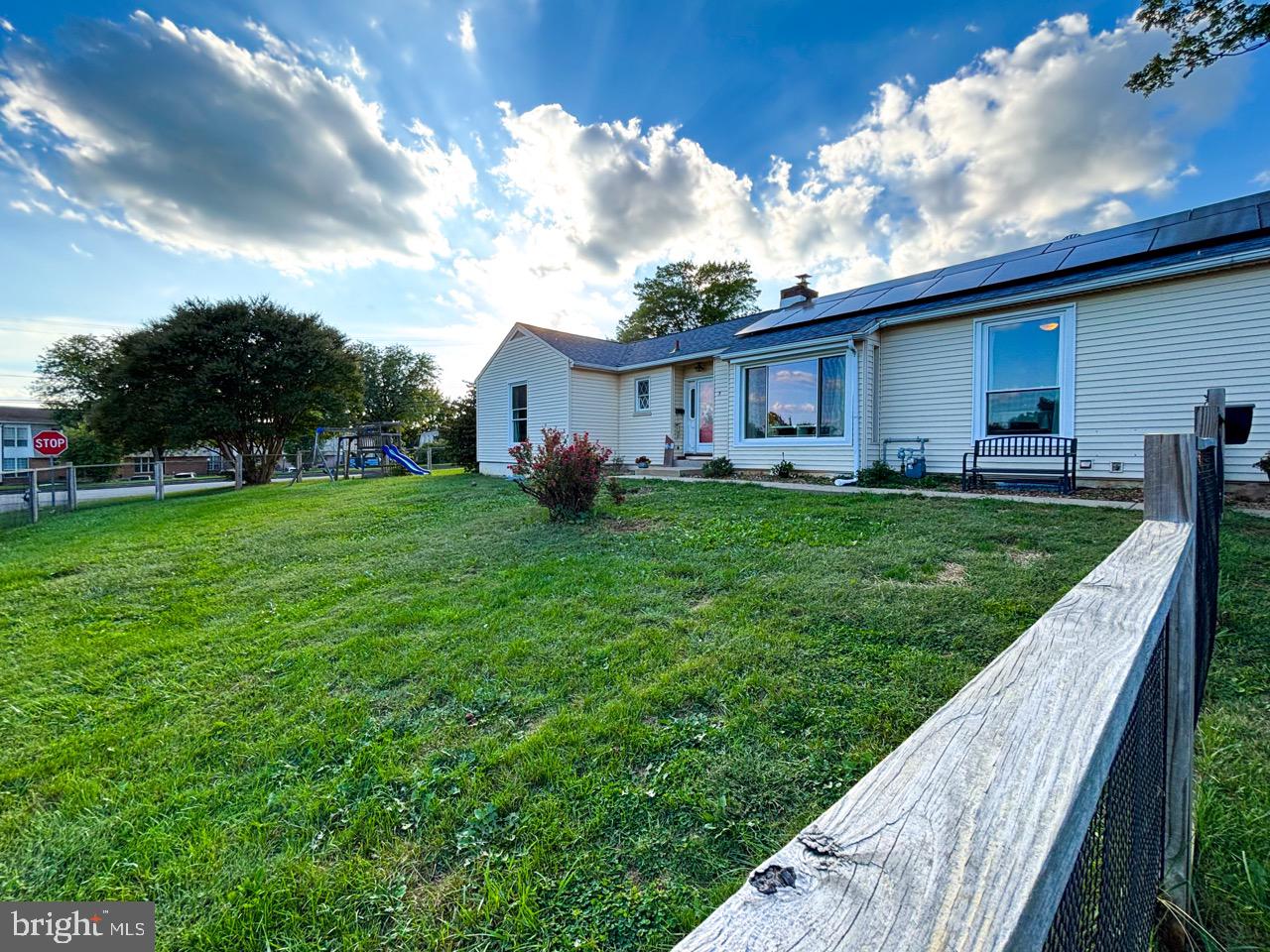 SHADY GROVE MANOR - Residential