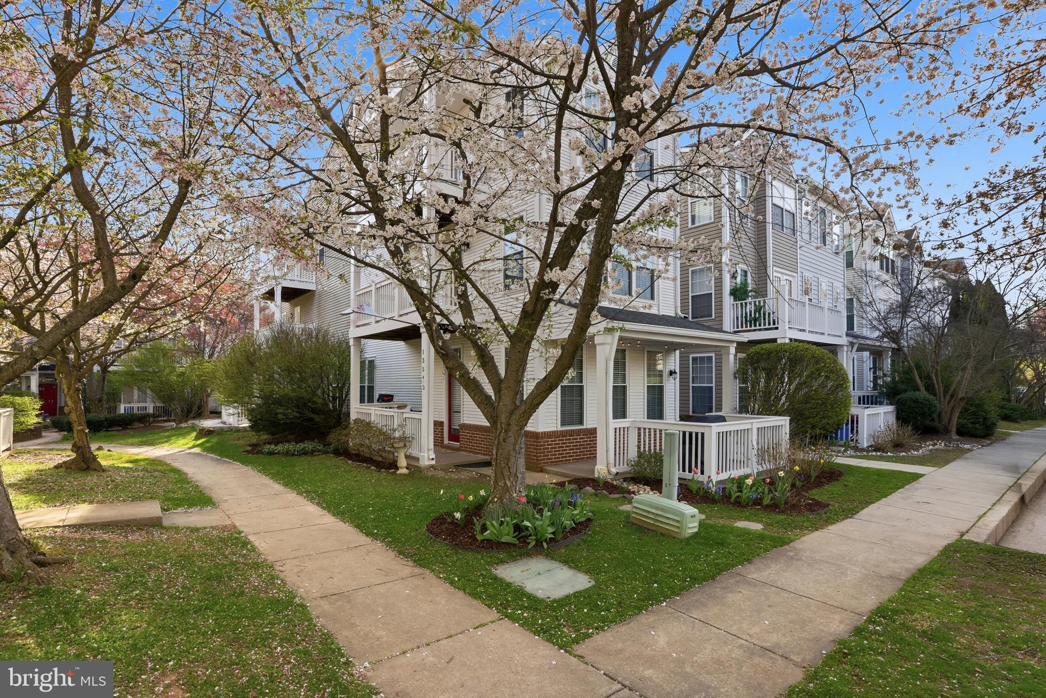 13513 GIANT COURT