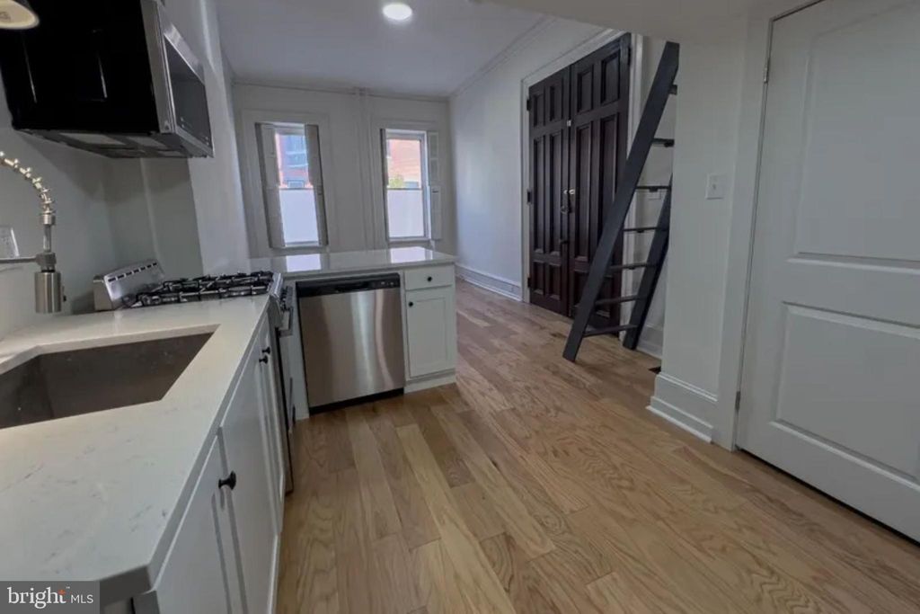 Photo of 1714 Mount Vernon Street #UNIT 1F, PHILADELPHIA, PA 19130 (MLS # PAPH2574744)