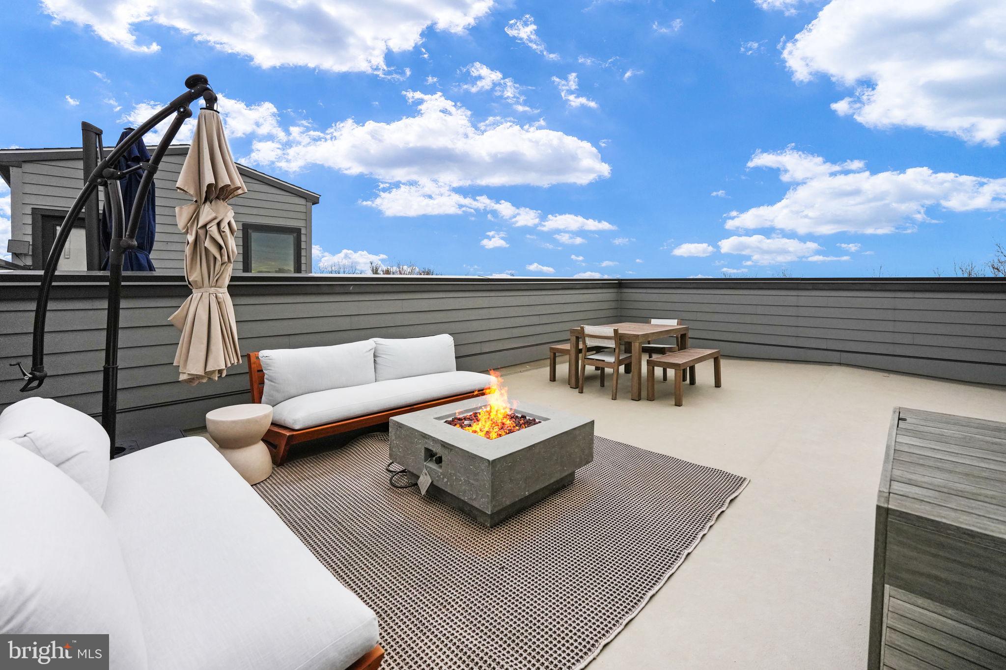 PARK AT FAIR OAKS - Residential