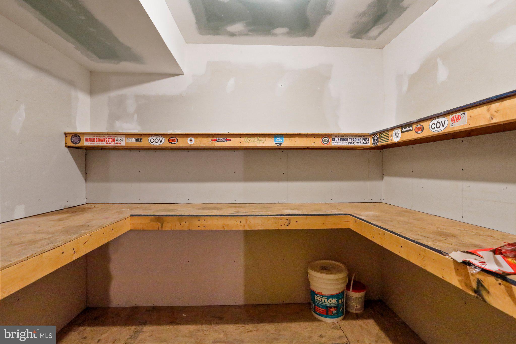 SHANNONDALE - Residential