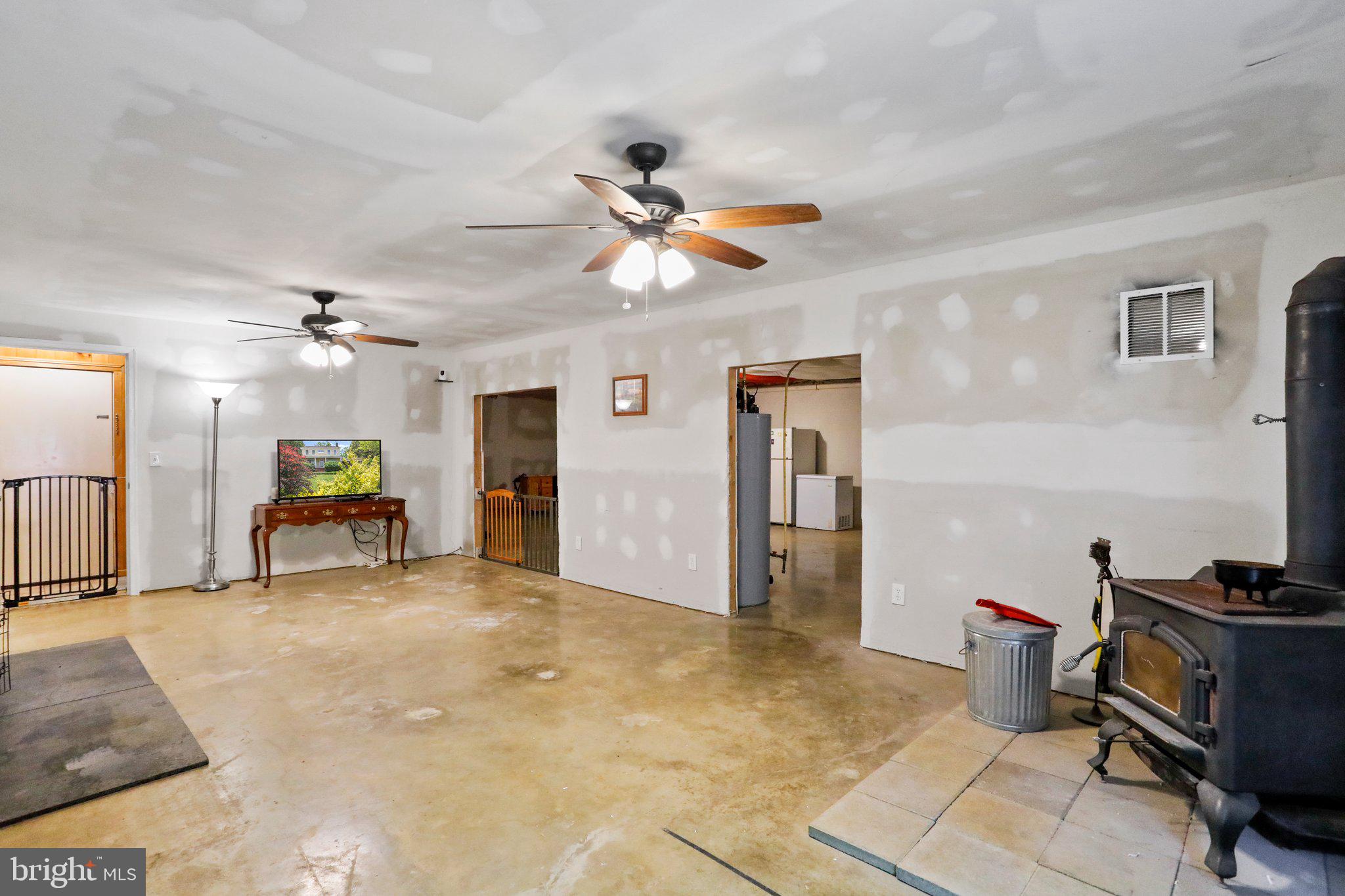 SHANNONDALE - Residential