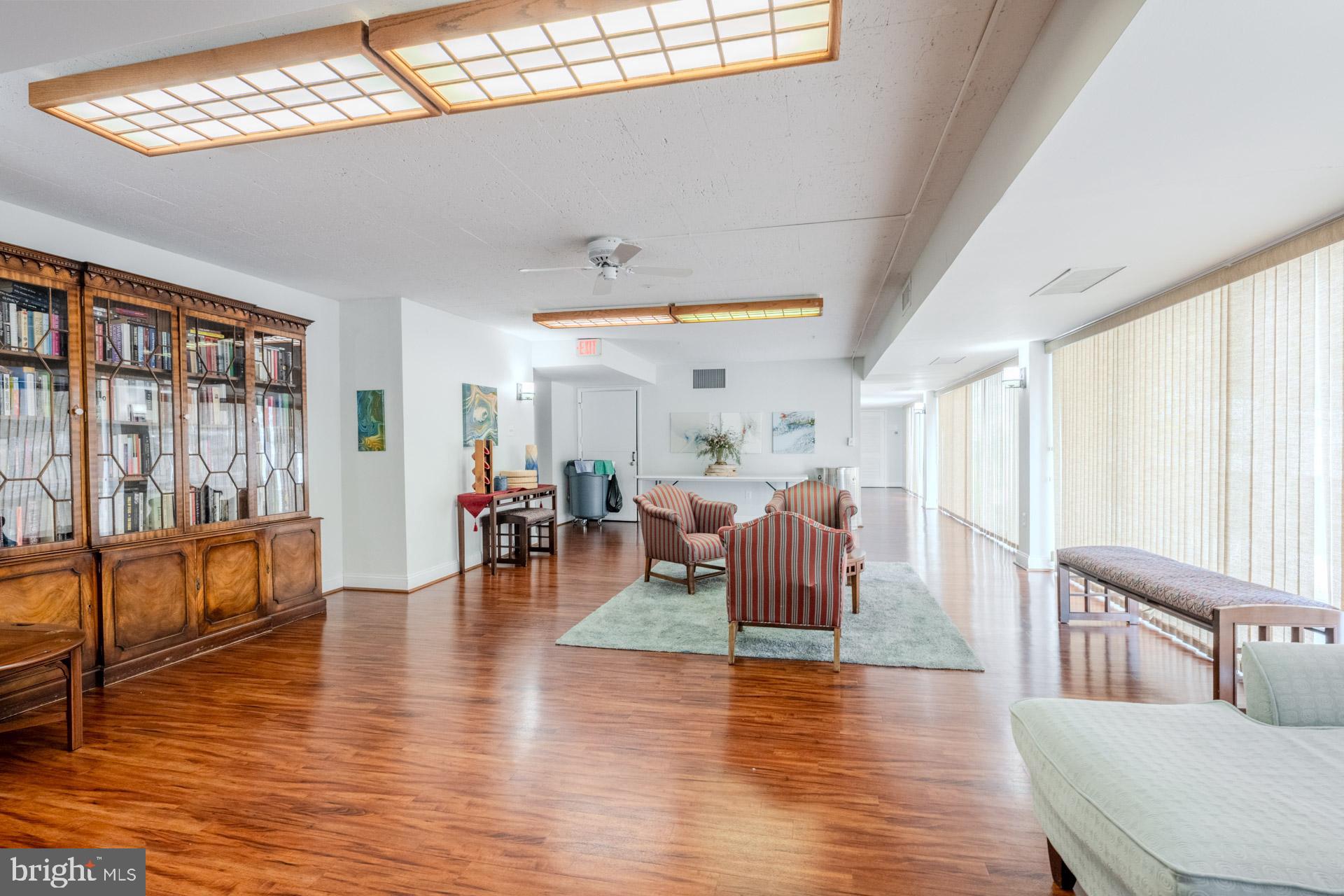 HORIZON HOUSE - Residential