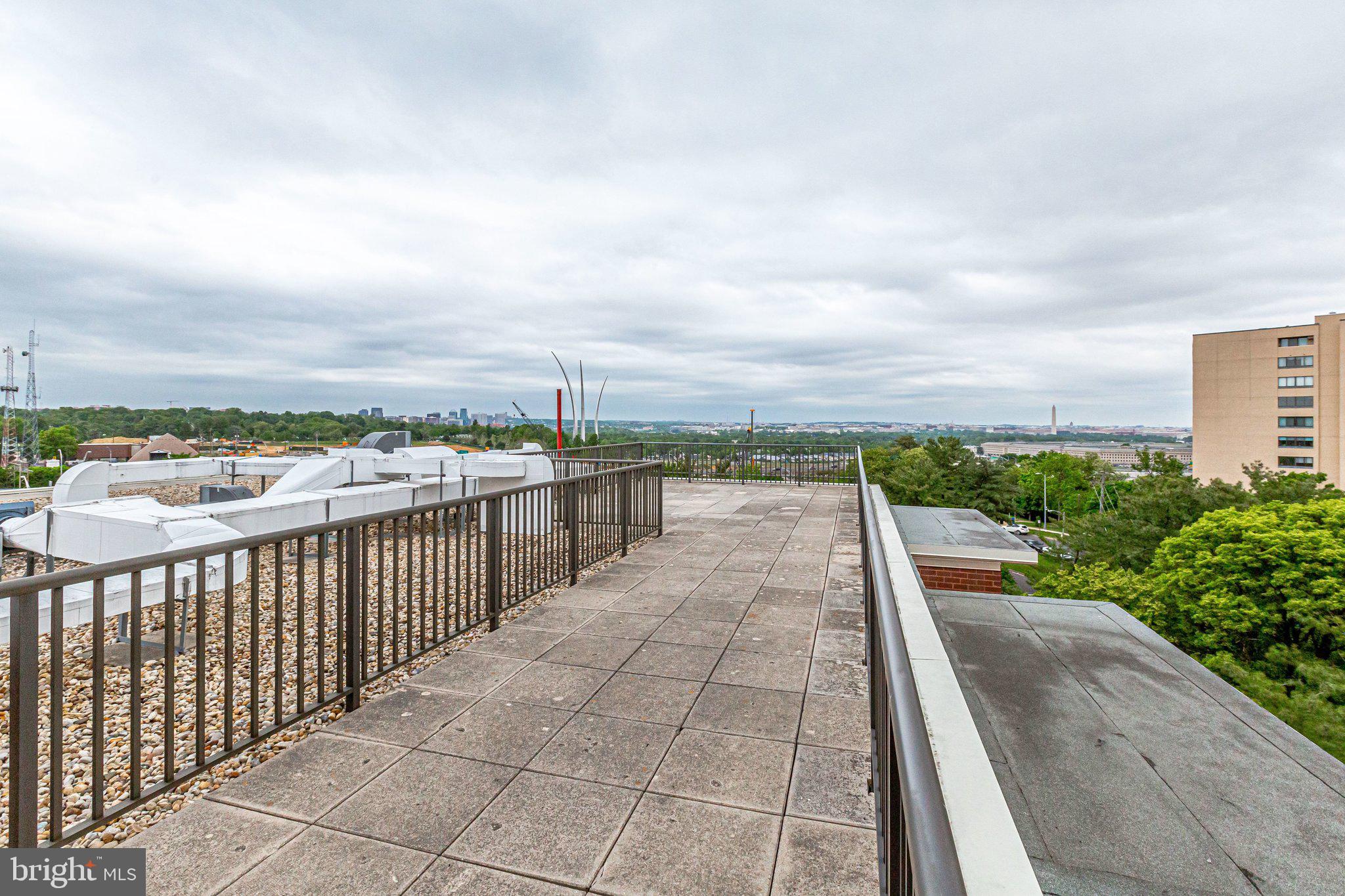 HORIZON HOUSE - Residential