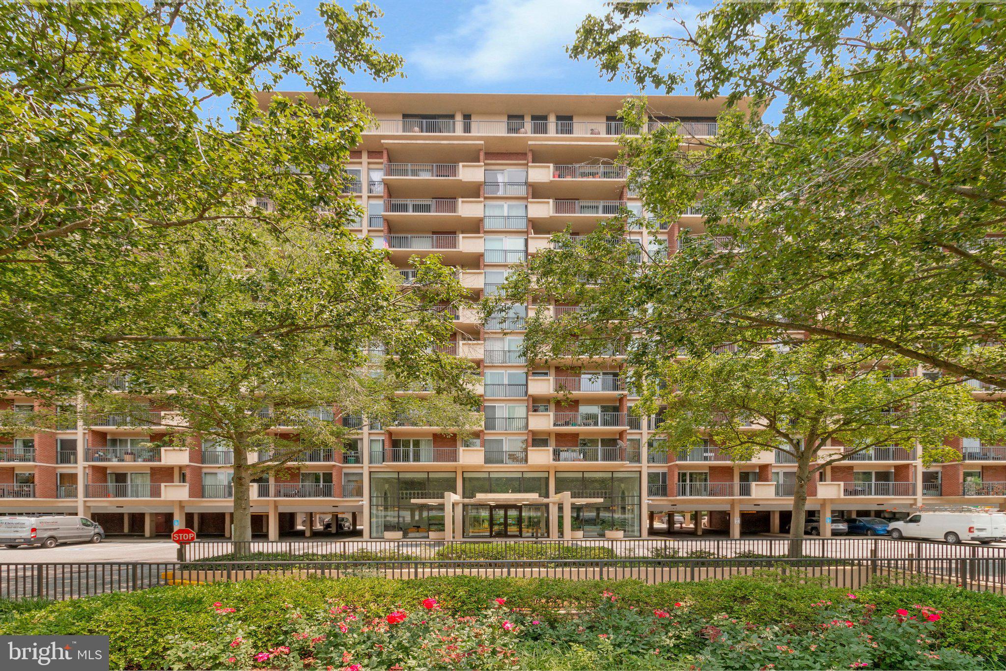 HORIZON HOUSE - Residential