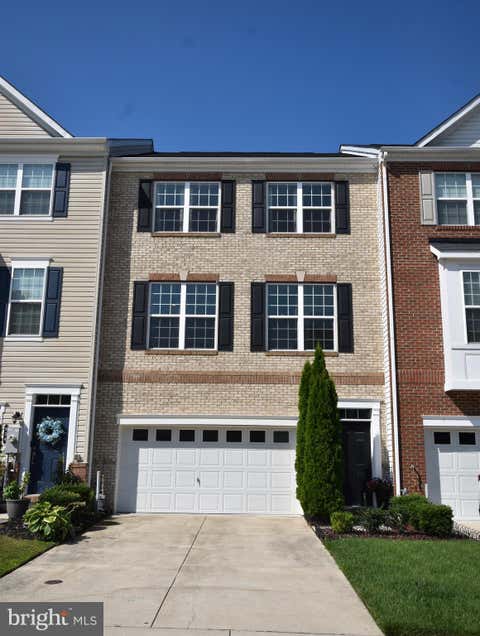 Townhouse For Rent - 936 Ramble Run Road<br/> BALTIMORE, MD 21220